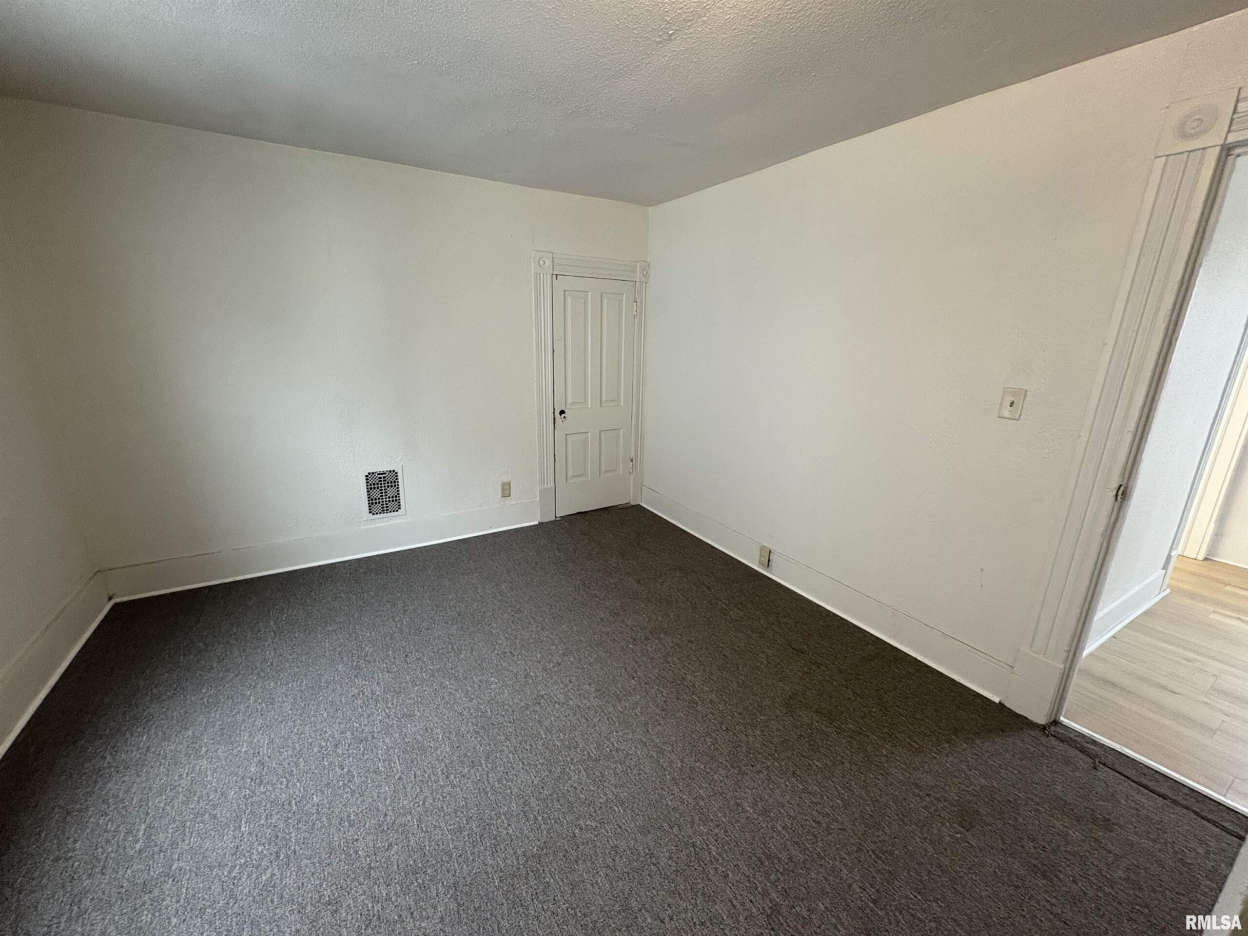 804 NE MONROE Street Peoria IL