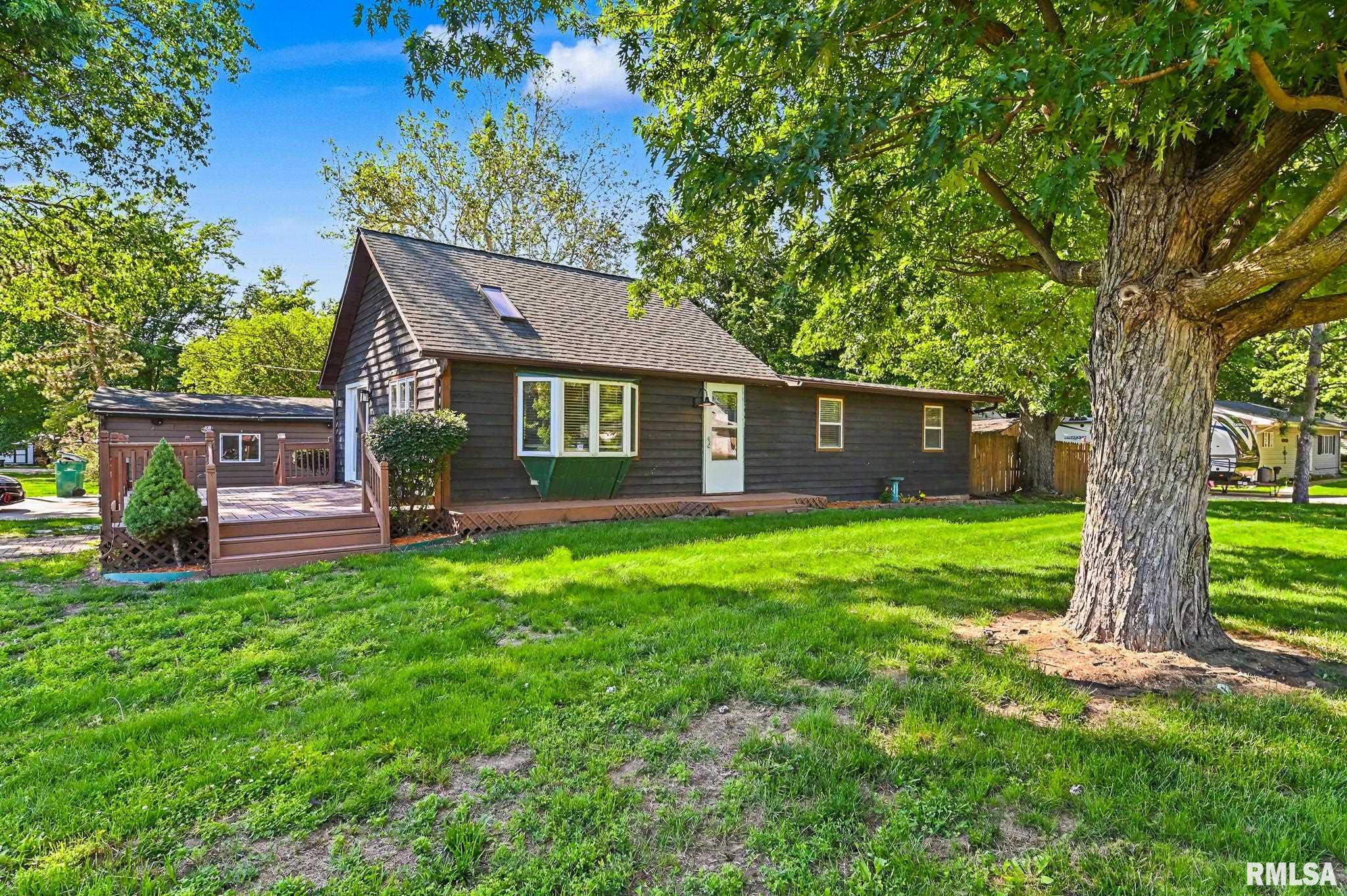 1327 LAKEVIEW Avenue East Peoria IL