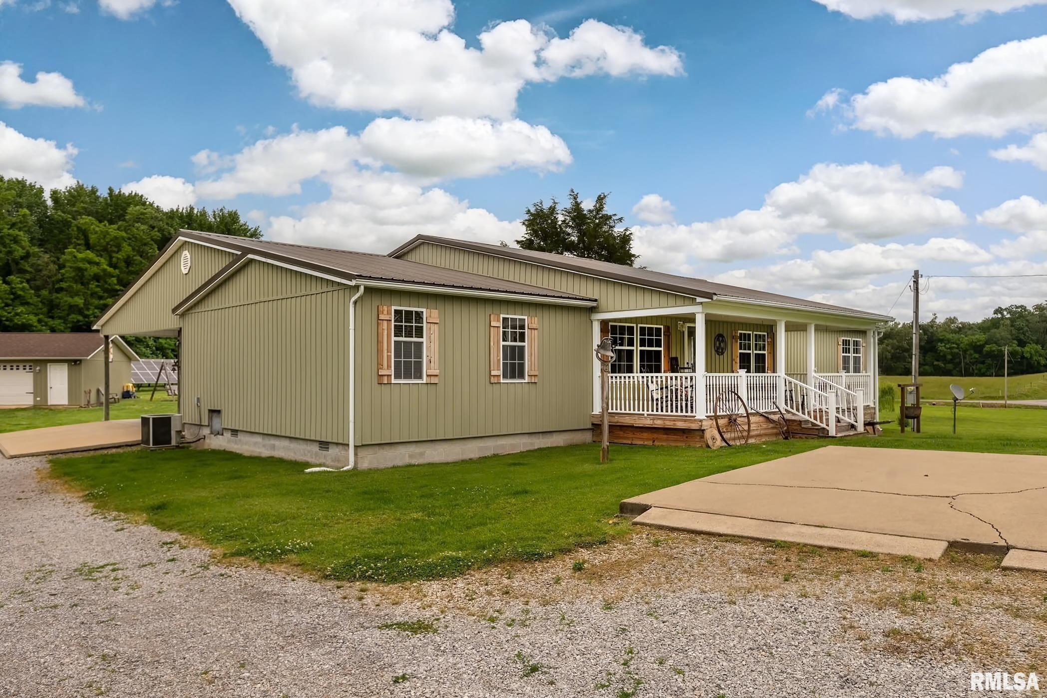 1380 Woolard Road Eldorado IL