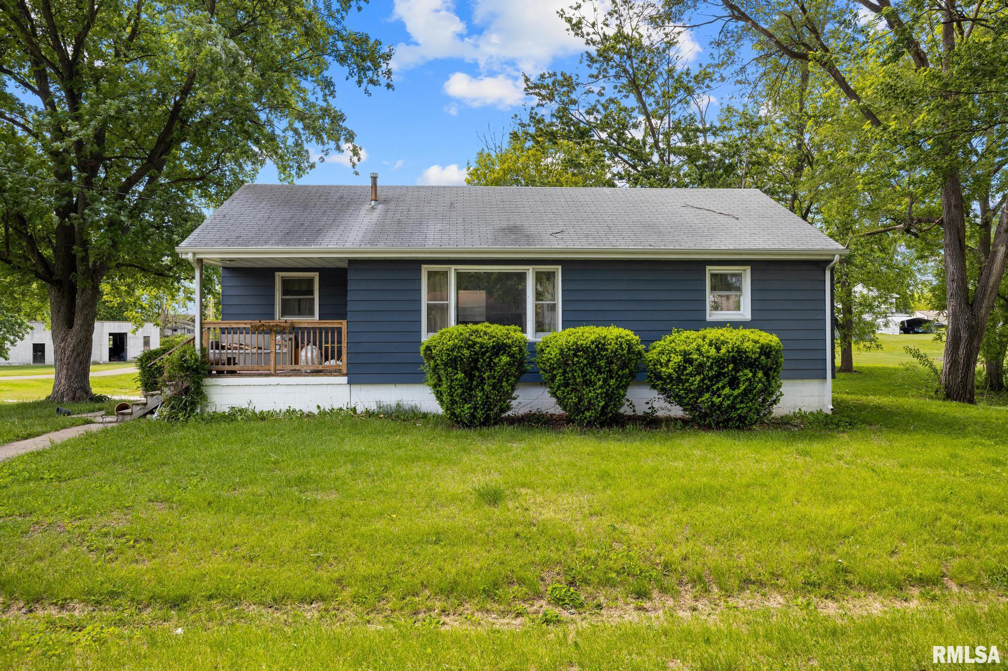 407 S KELLOGG Street Yates City IL