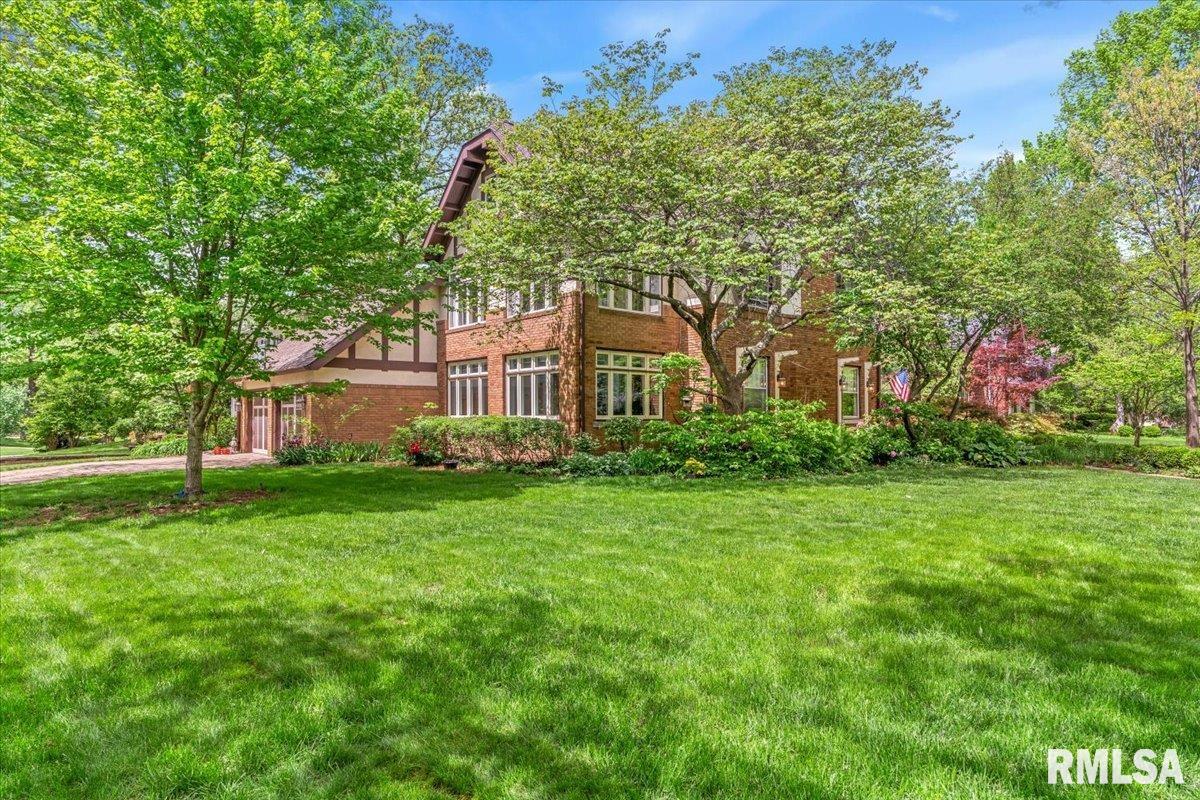 1421 S Wiggins Avenue Springfield IL
