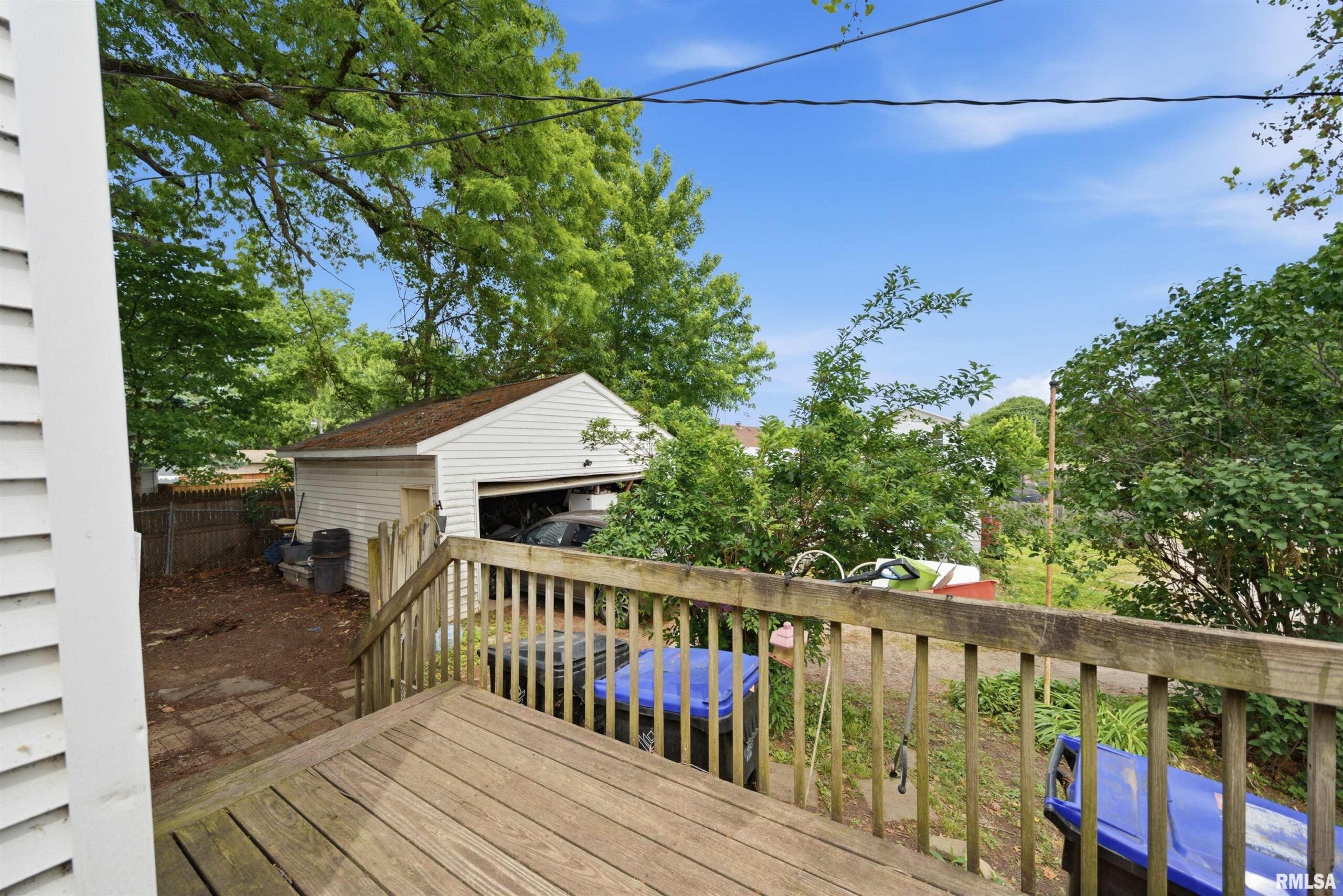 1501 W LOCUST Street Bloomington IL