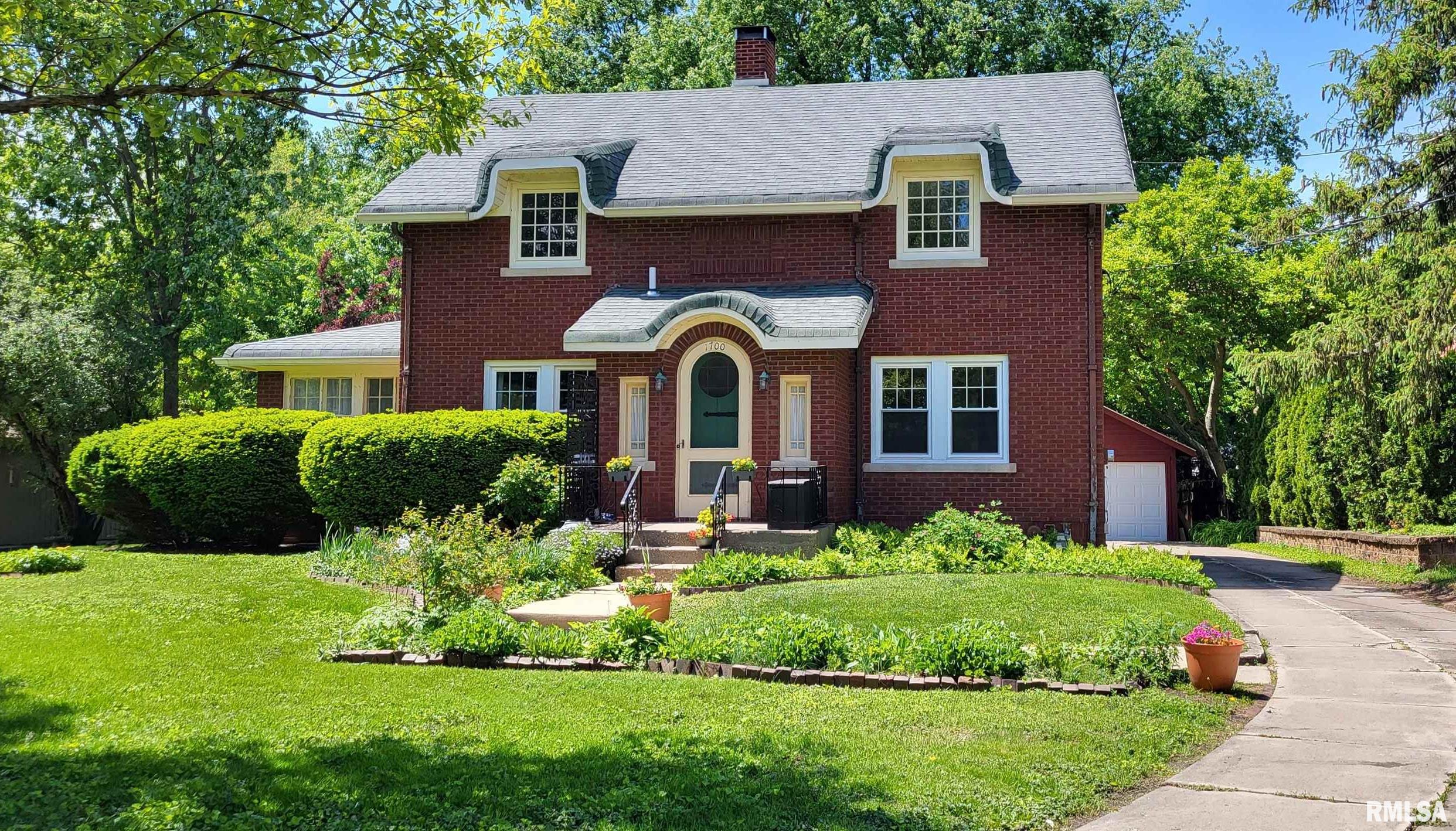 1700 N CHERRY Street Galesburg IL