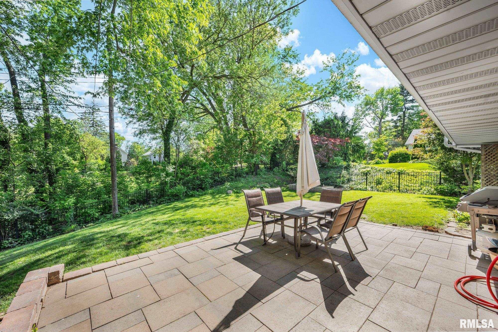118 W MERLE Lane Peoria IL