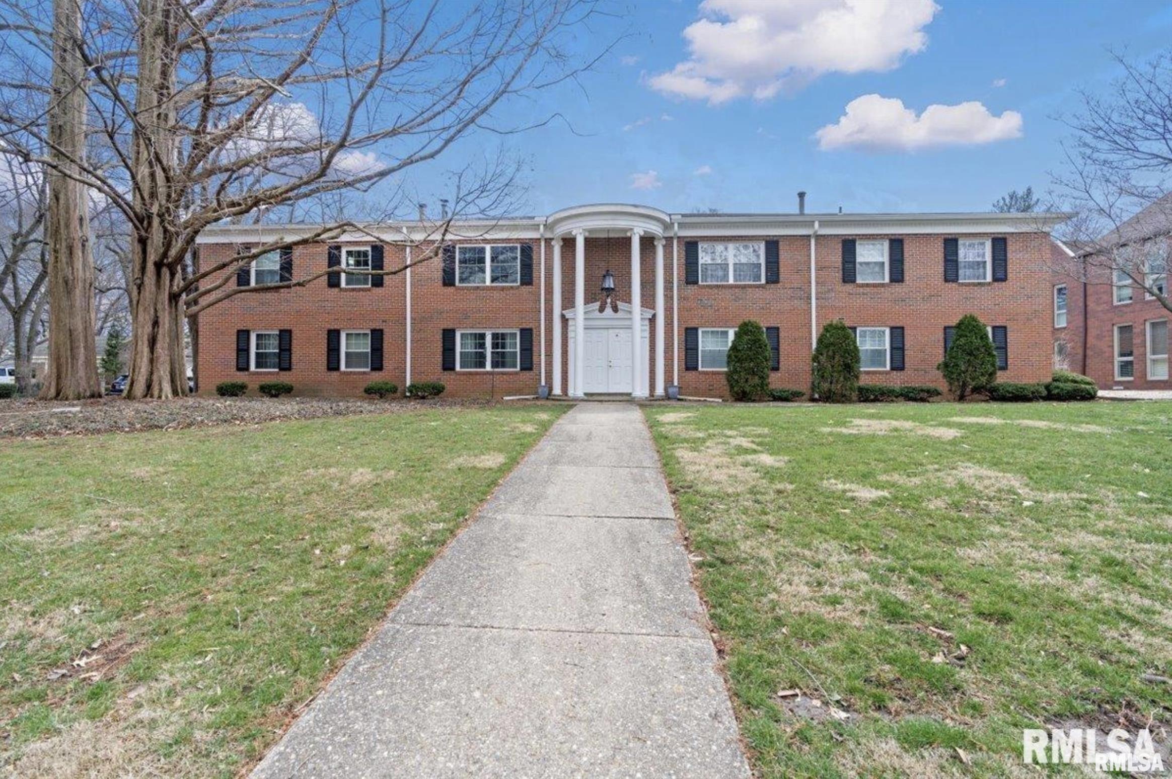 1301 S DOUGLAS Avenue Springfield IL