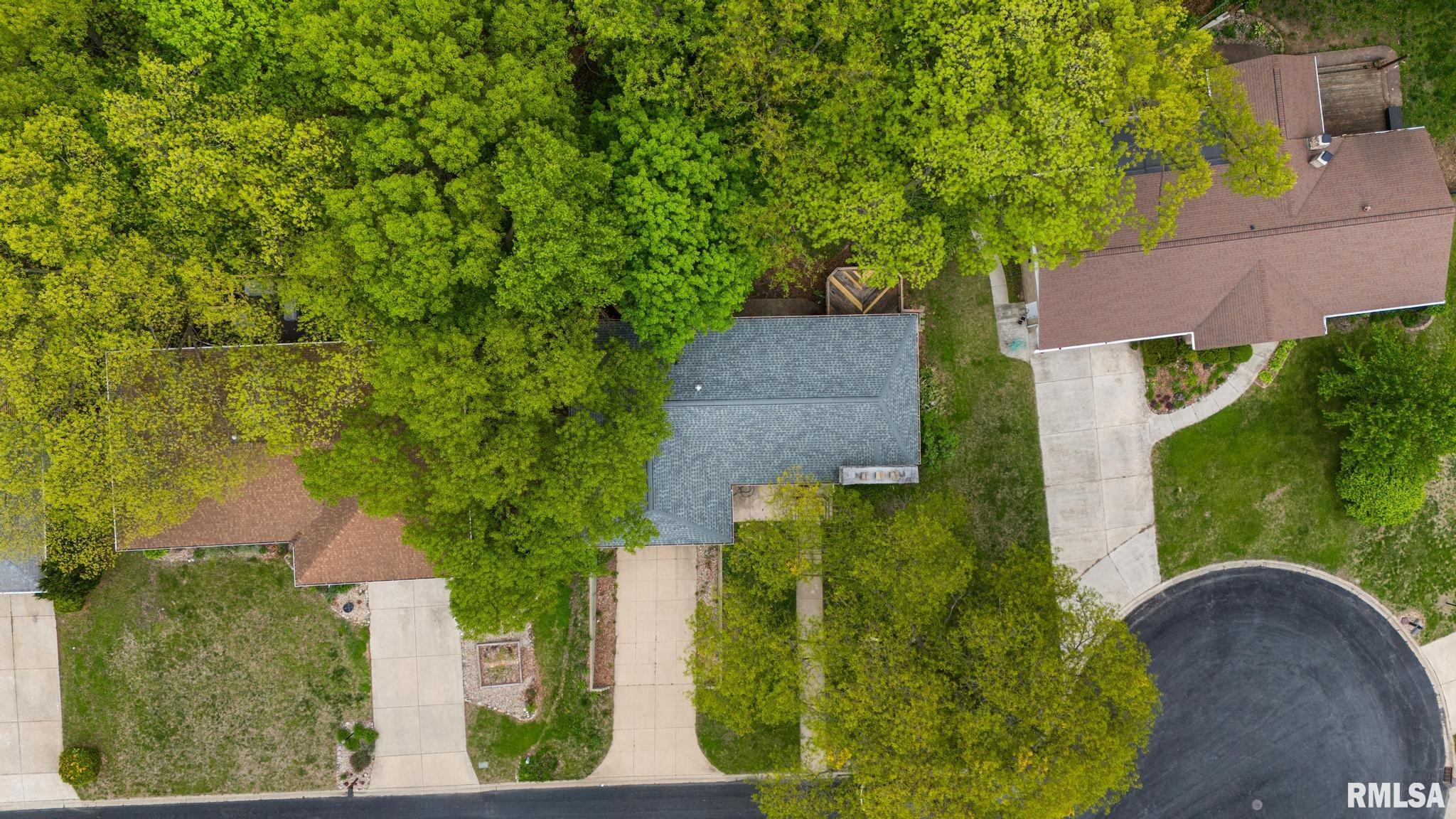 200 CAMPANILE Drive East Peoria IL