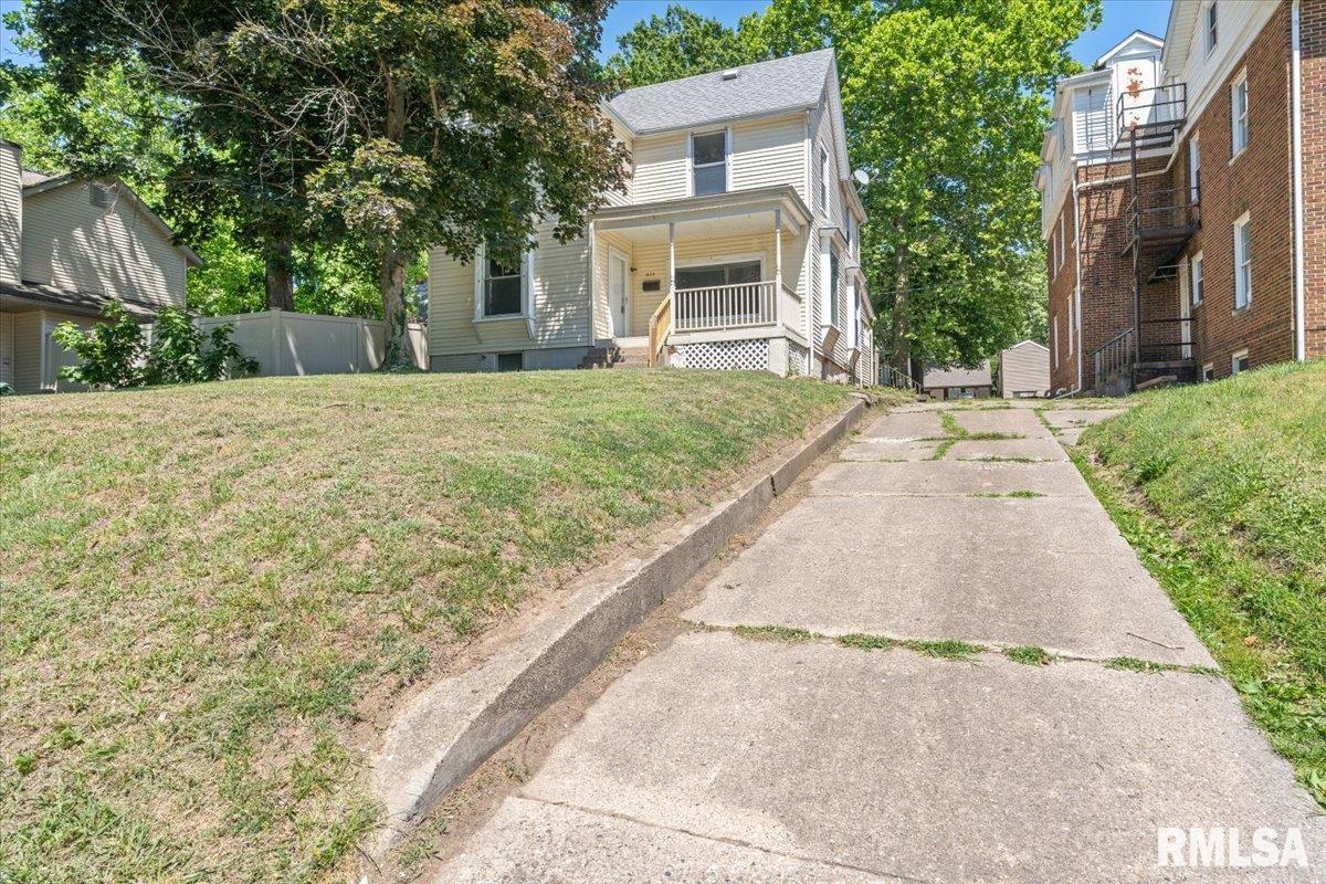 1624 N 5TH Street Springfield IL