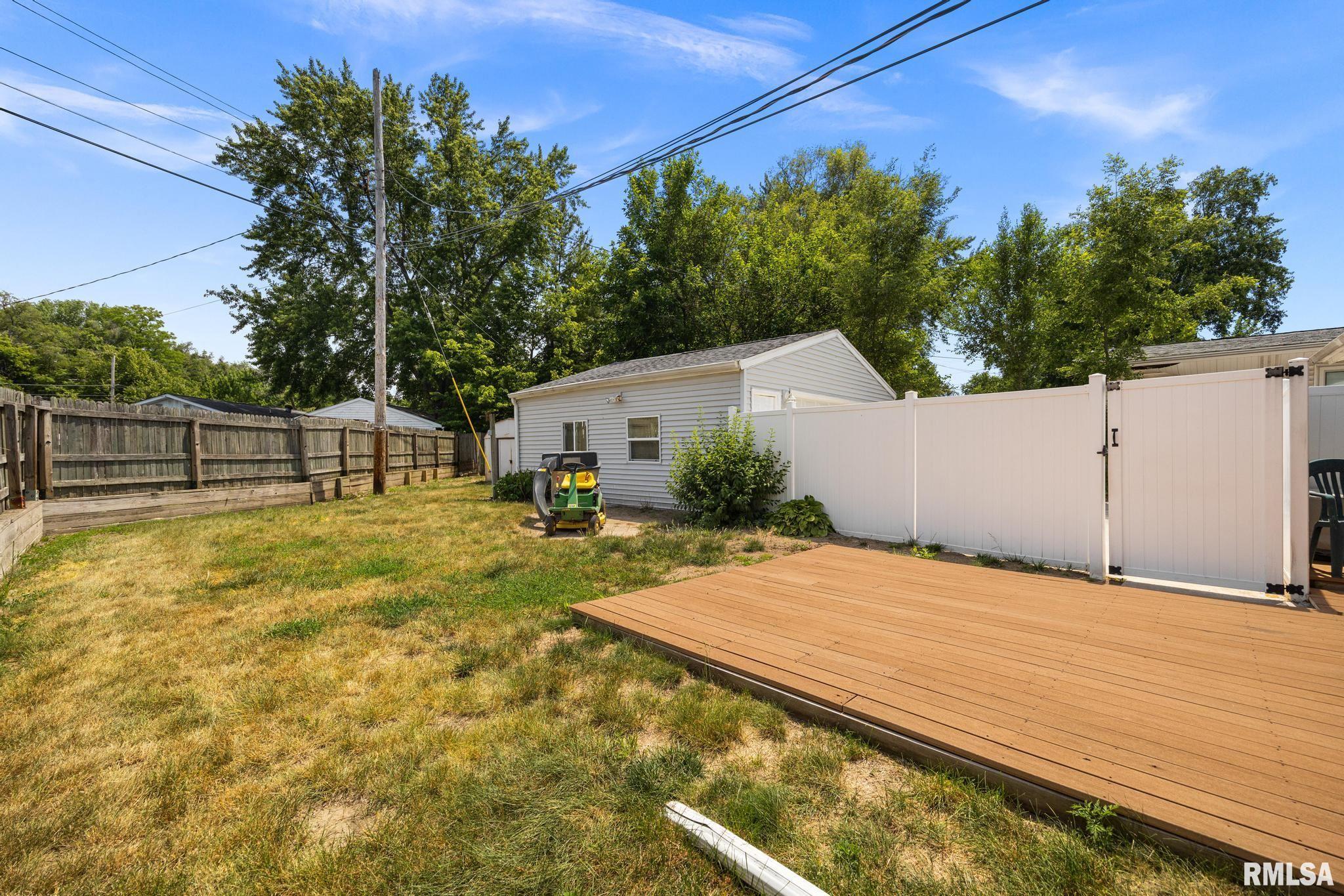 1612 MATILDA Street Pekin IL