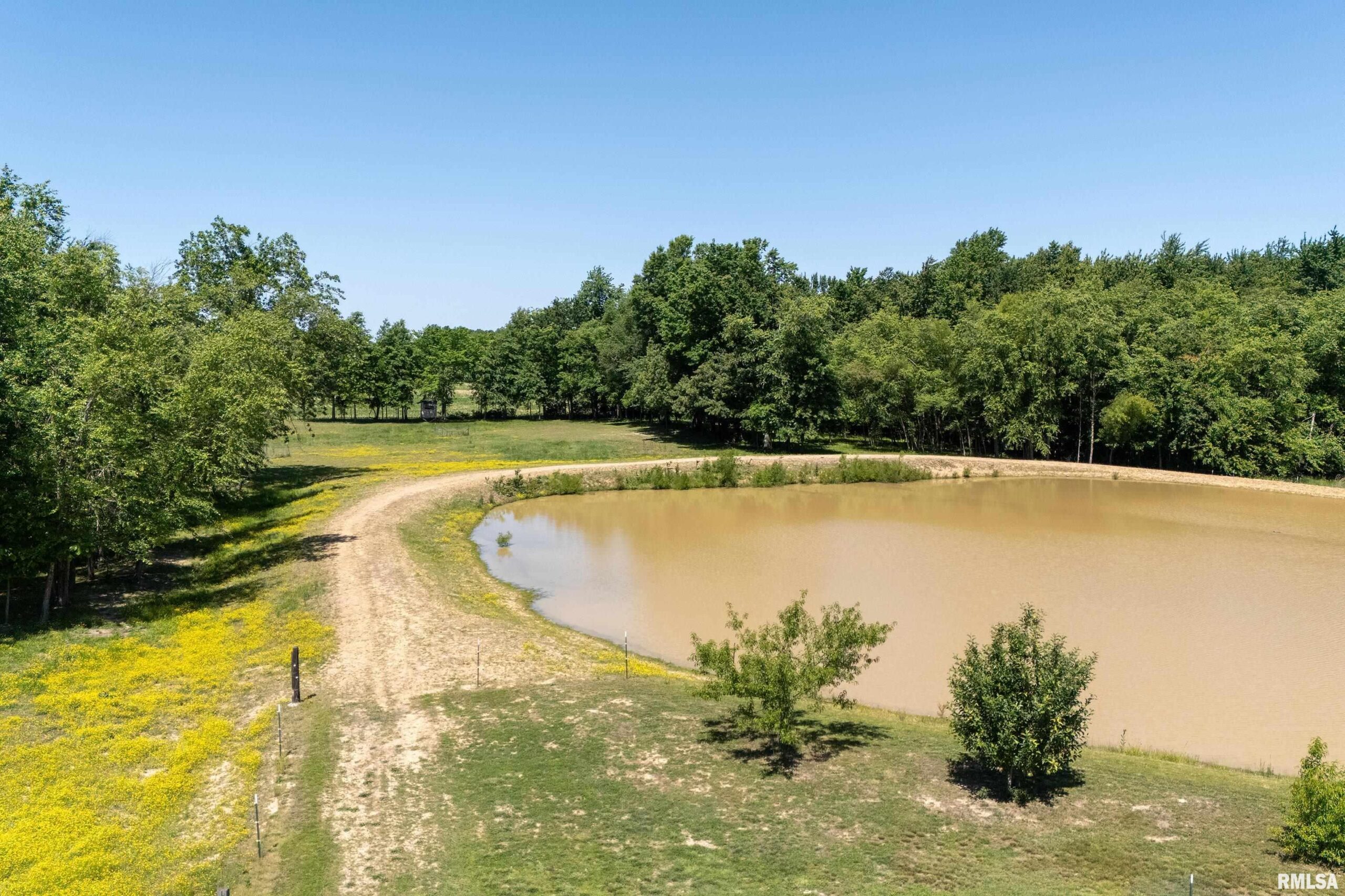 18057 Dwina Road Thompsonville IL