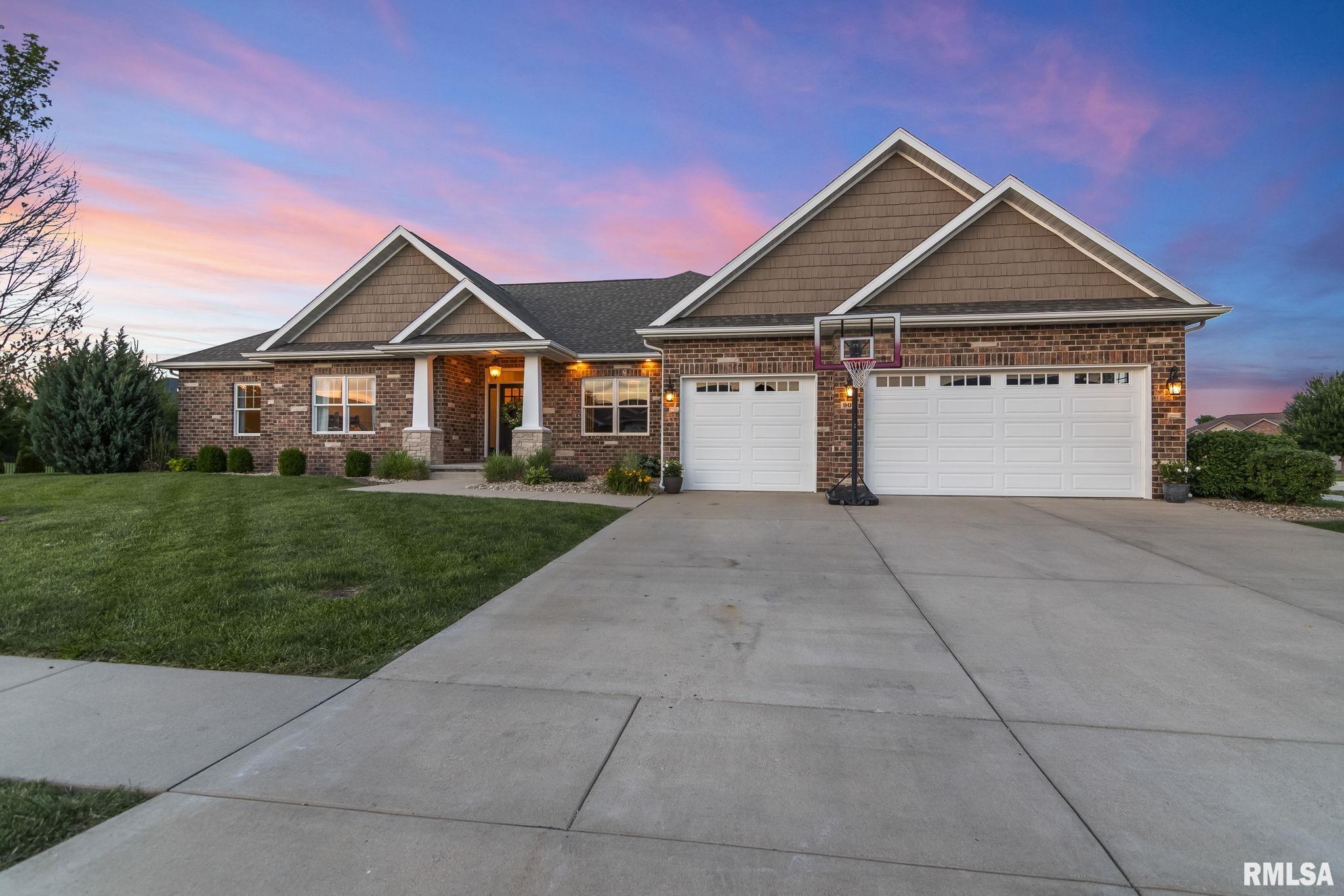904 Nine Rock Drive Sherman IL