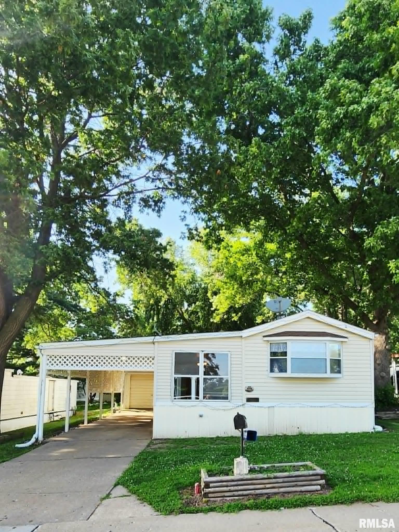 2119 Ennis Lane Quincy IL