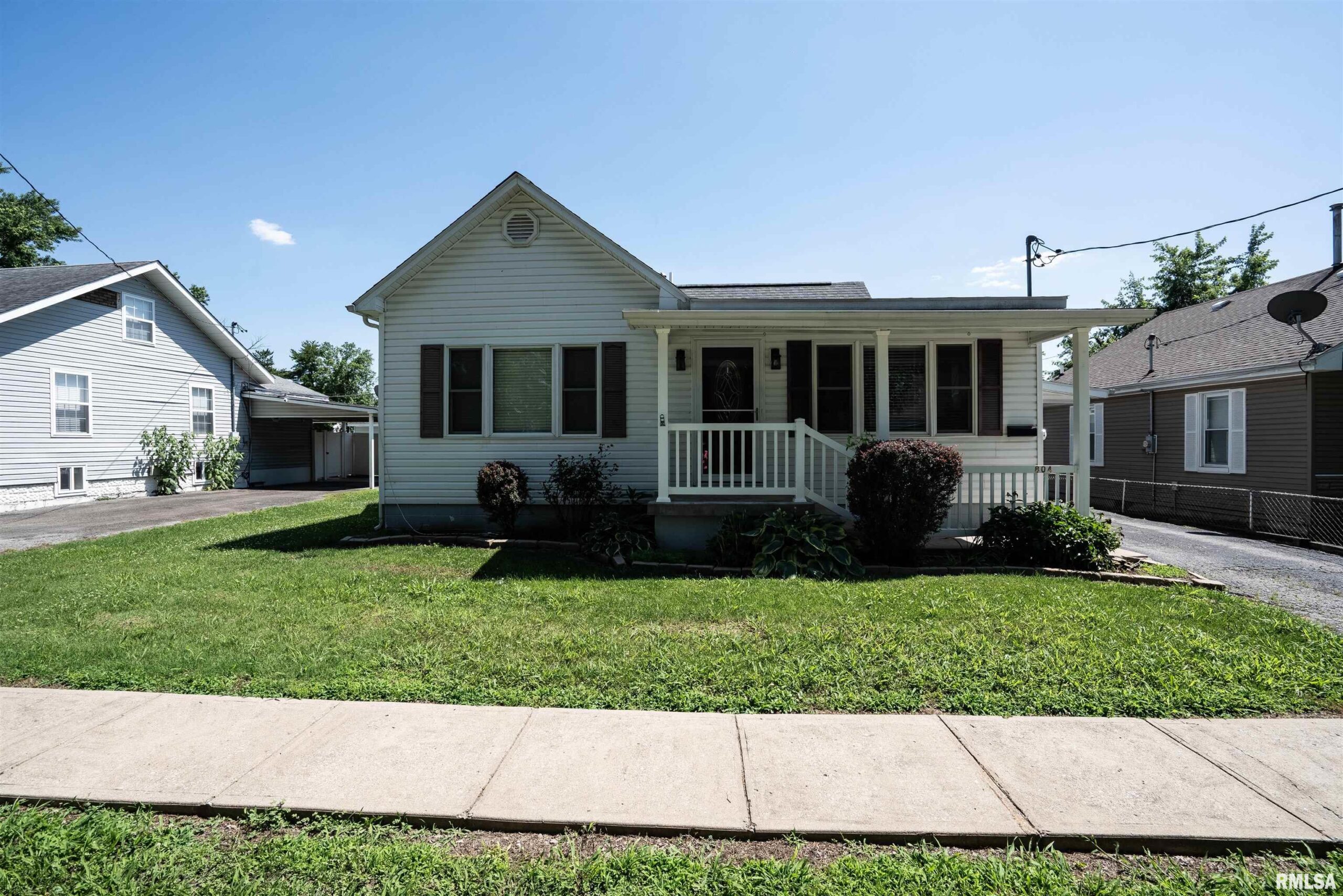 804 E Lindell Street West Frankfort IL