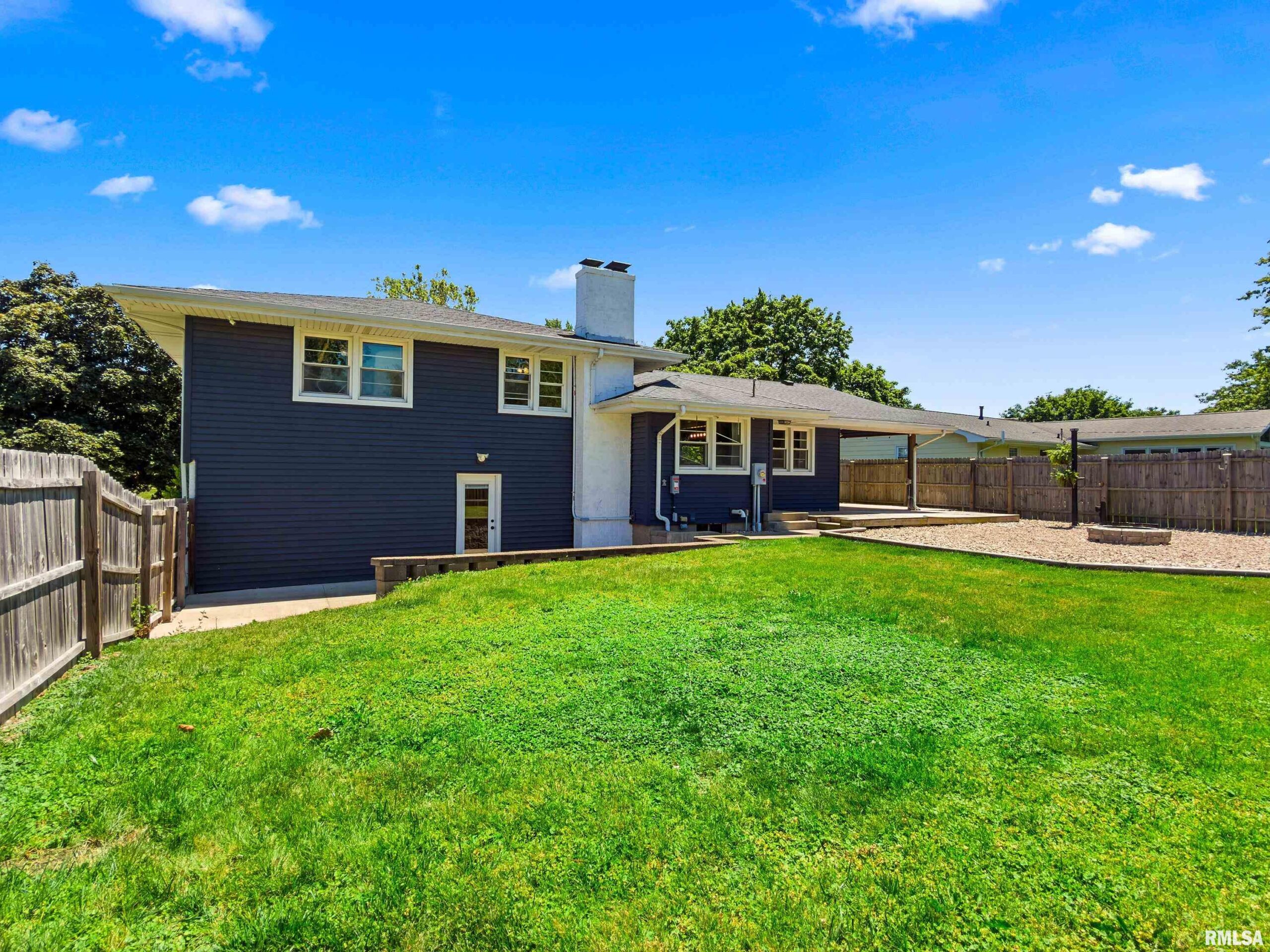 607 WESTGATE Road Washington IL