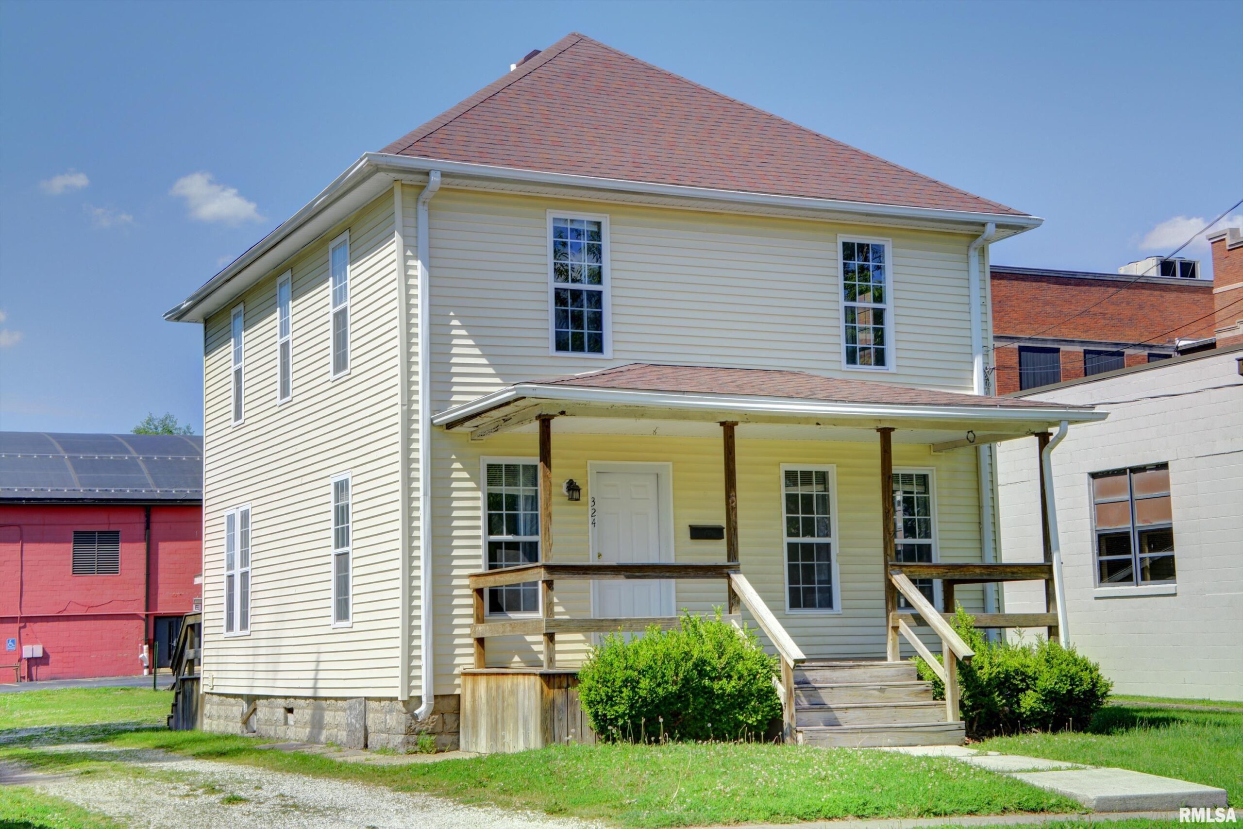 324 W JEFFERSON Street Macomb IL