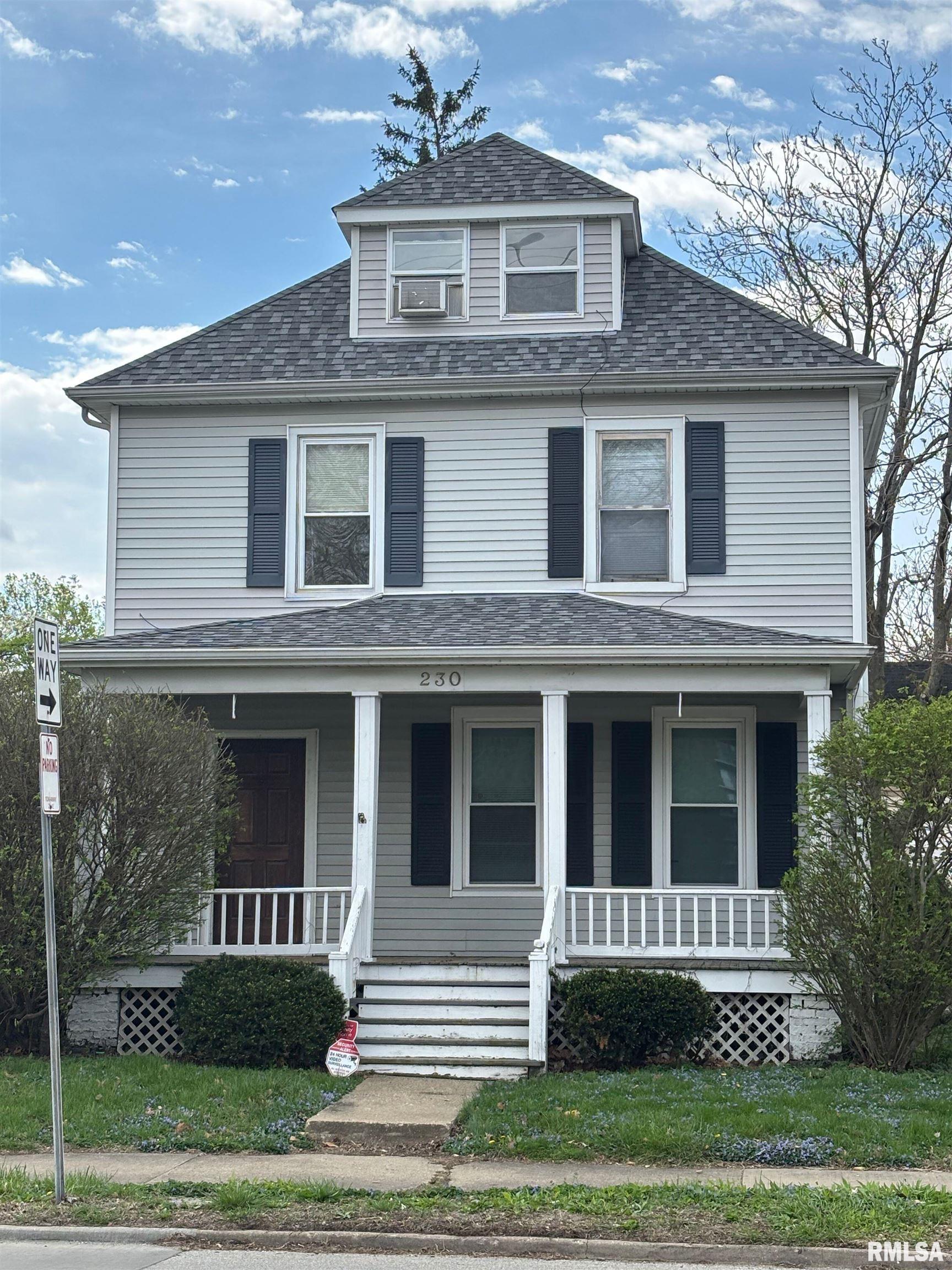 230 E LAWRENCE Avenue Springfield IL