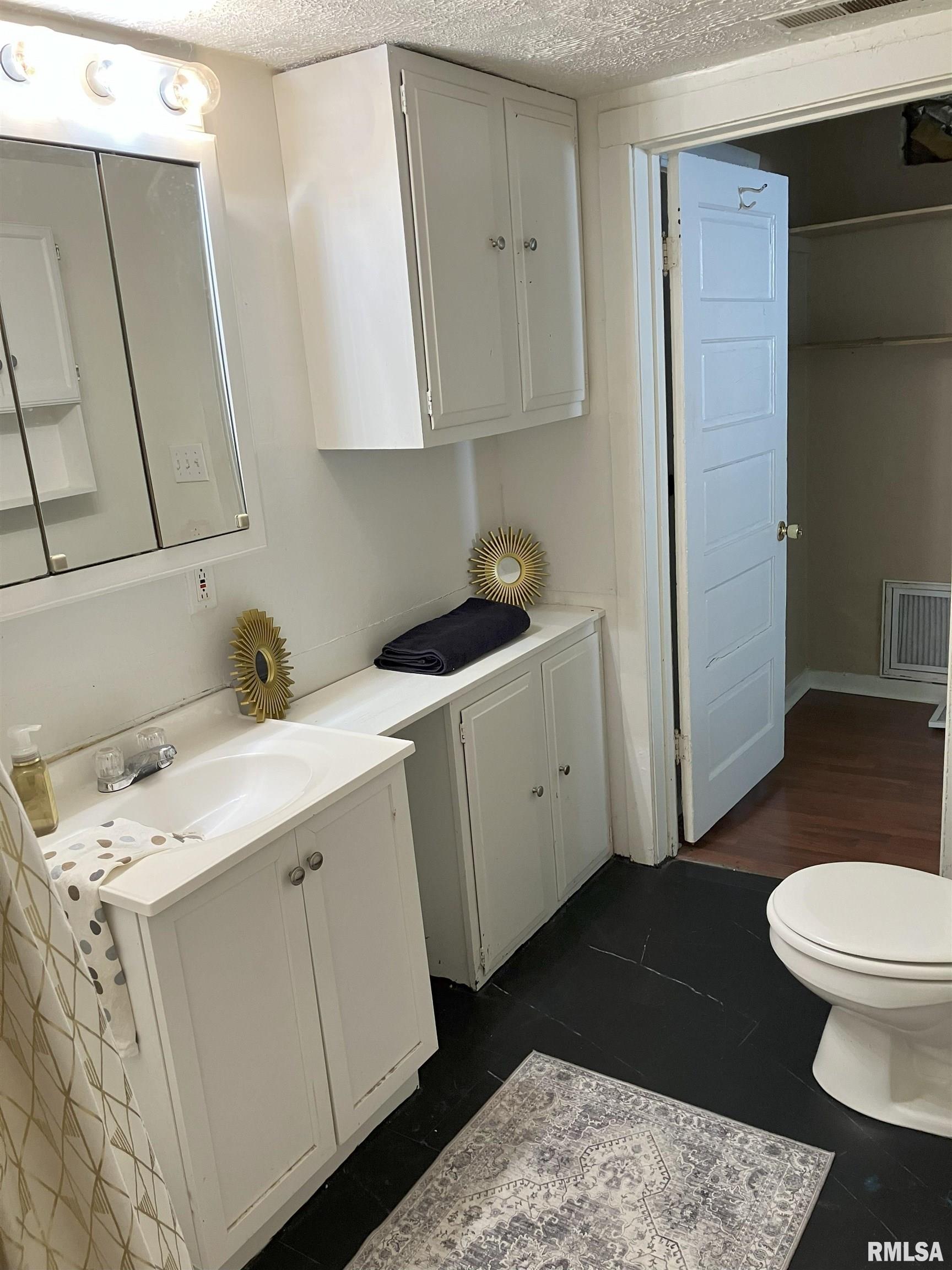 309 W LOCUST Street Chatham IL