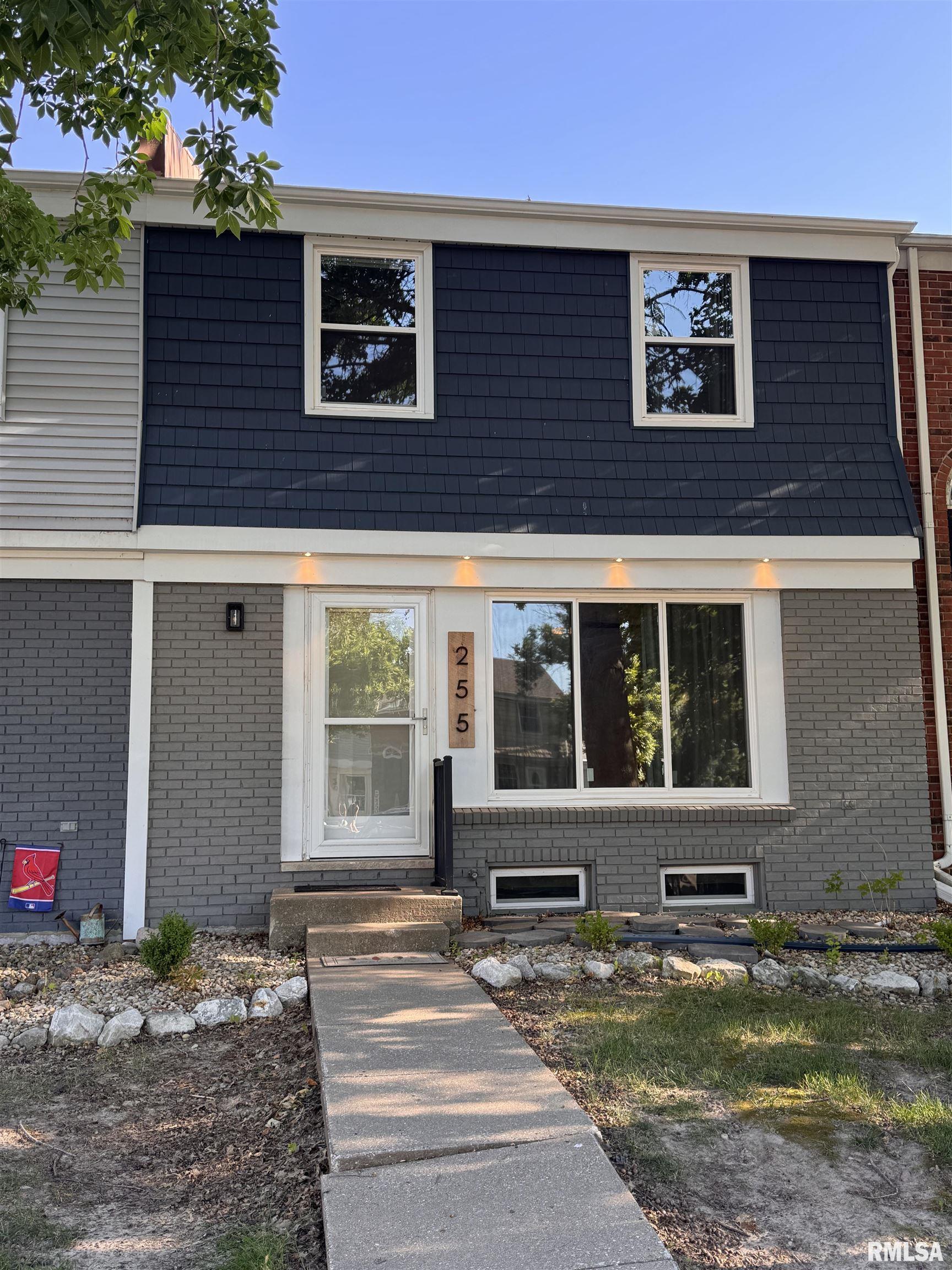 255 JAMESTOWN Road Macomb IL