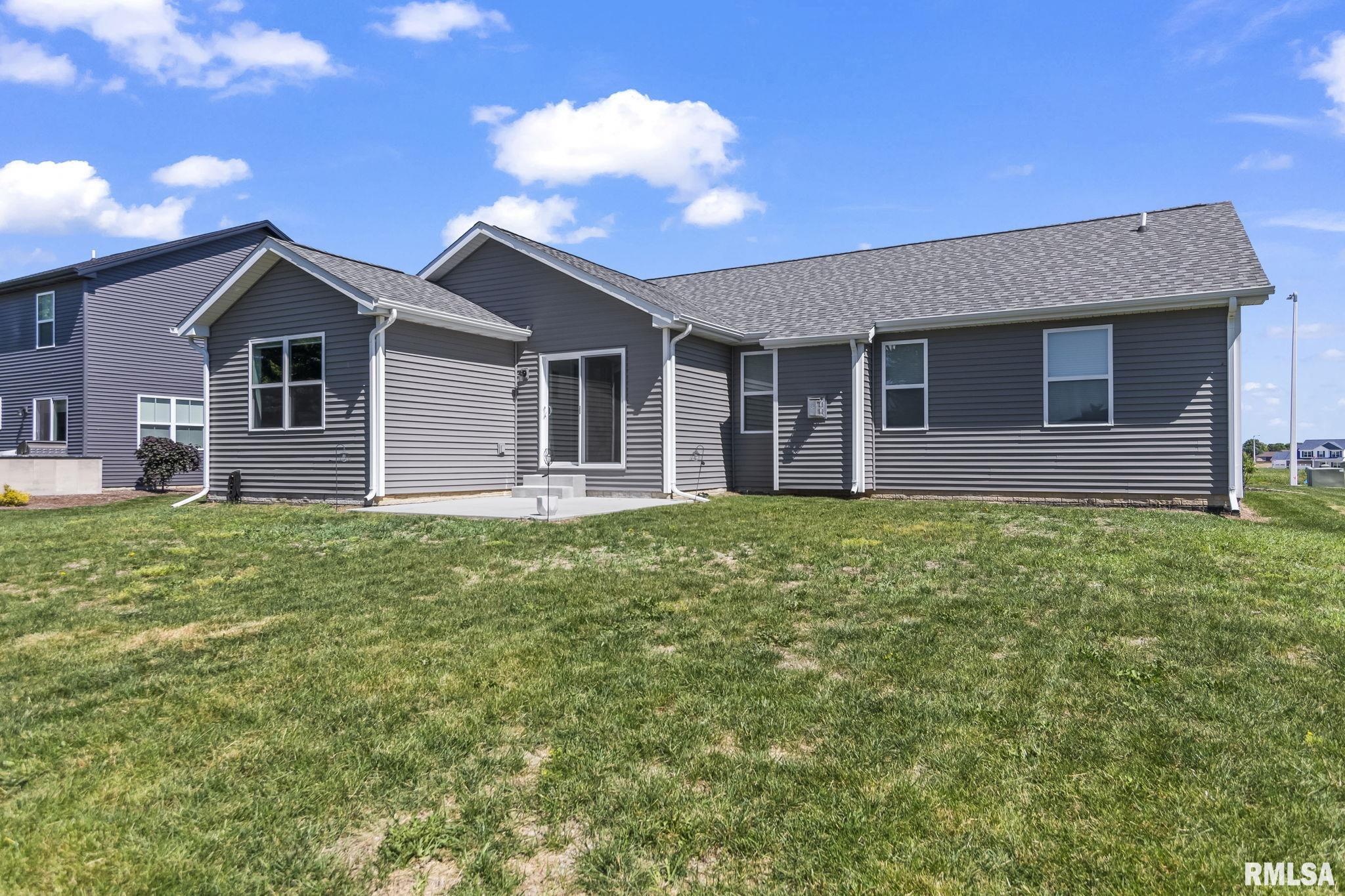 404 Hawks Nest Drive Chatham IL