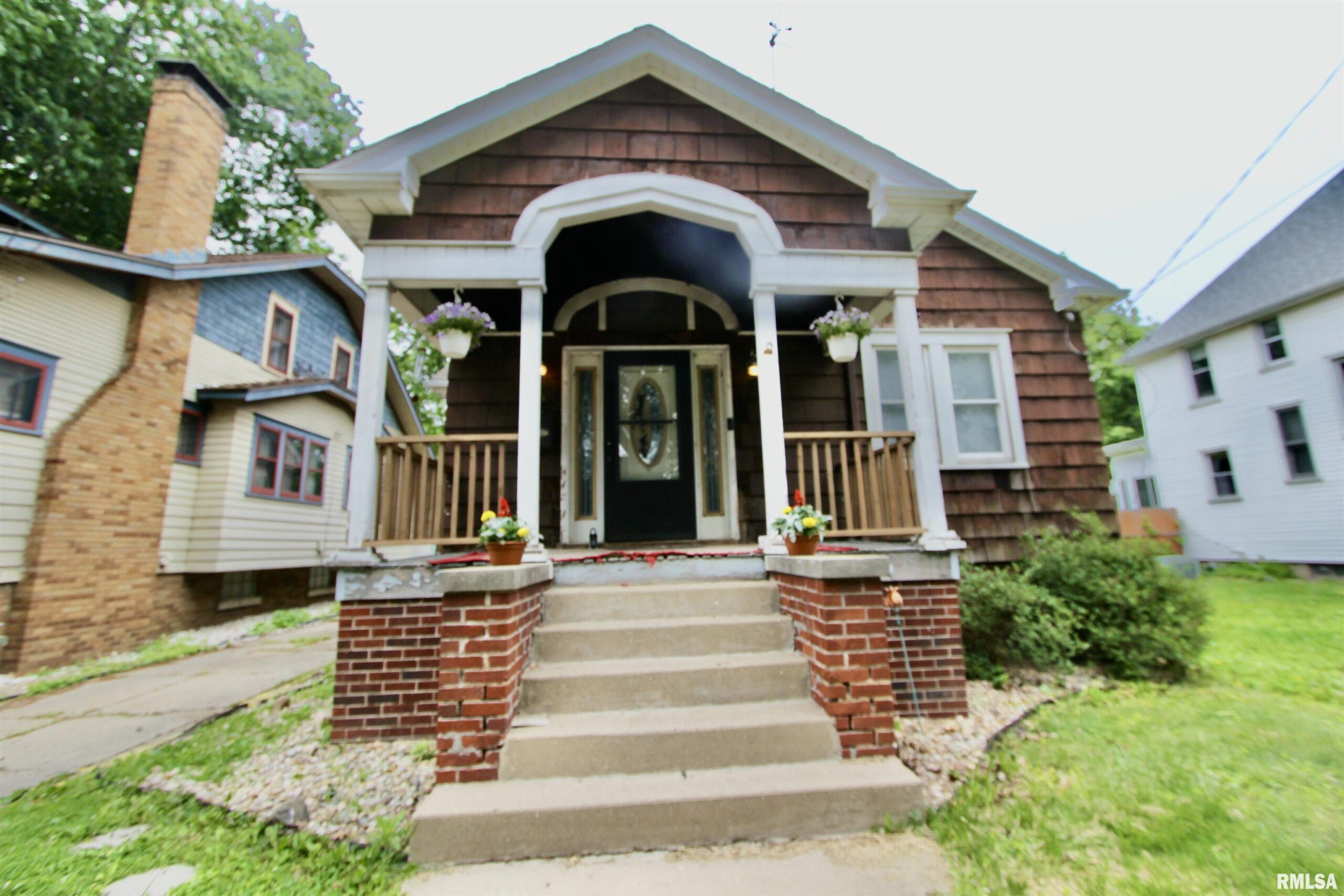 405 E MAYWOOD Avenue Peoria IL