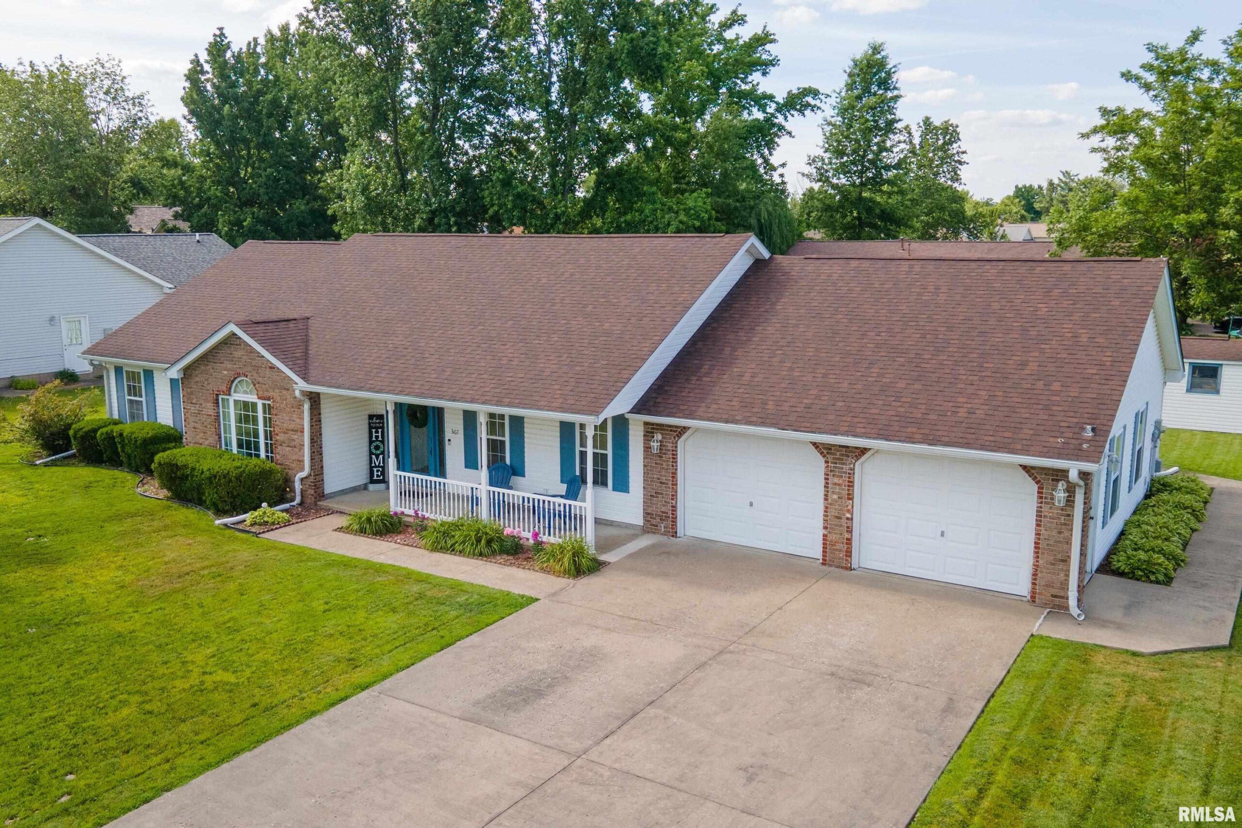 307 EVERGREEN Trail Herrin IL