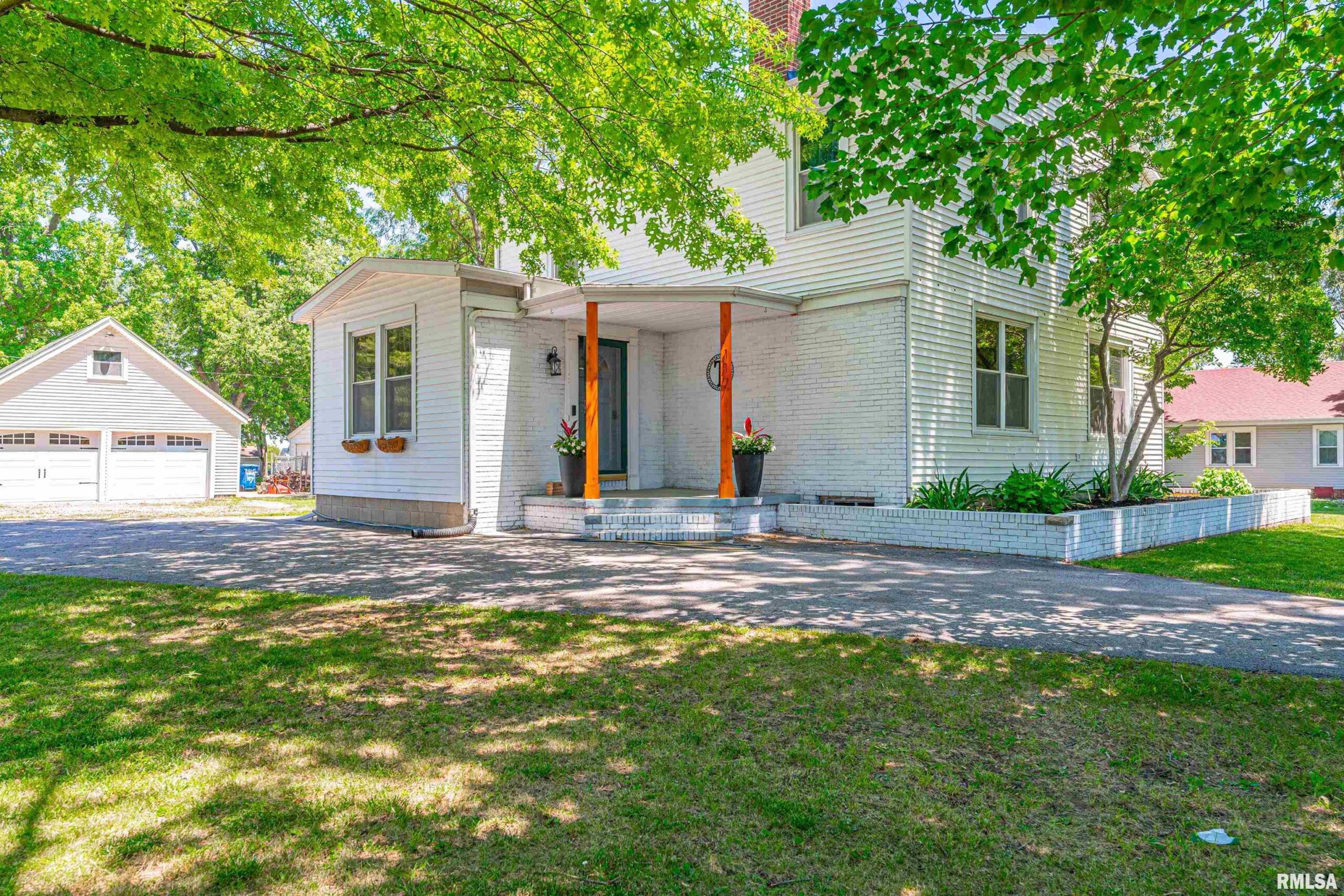 117 Buttell Street Elkhart IL