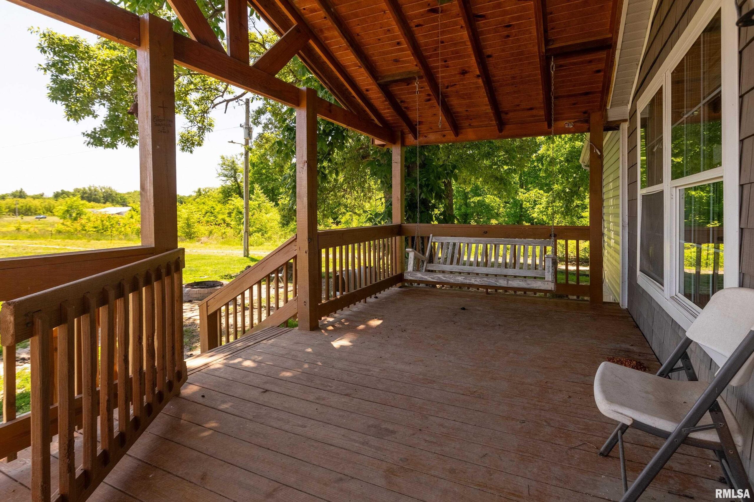 18057 Dwina Road Thompsonville IL