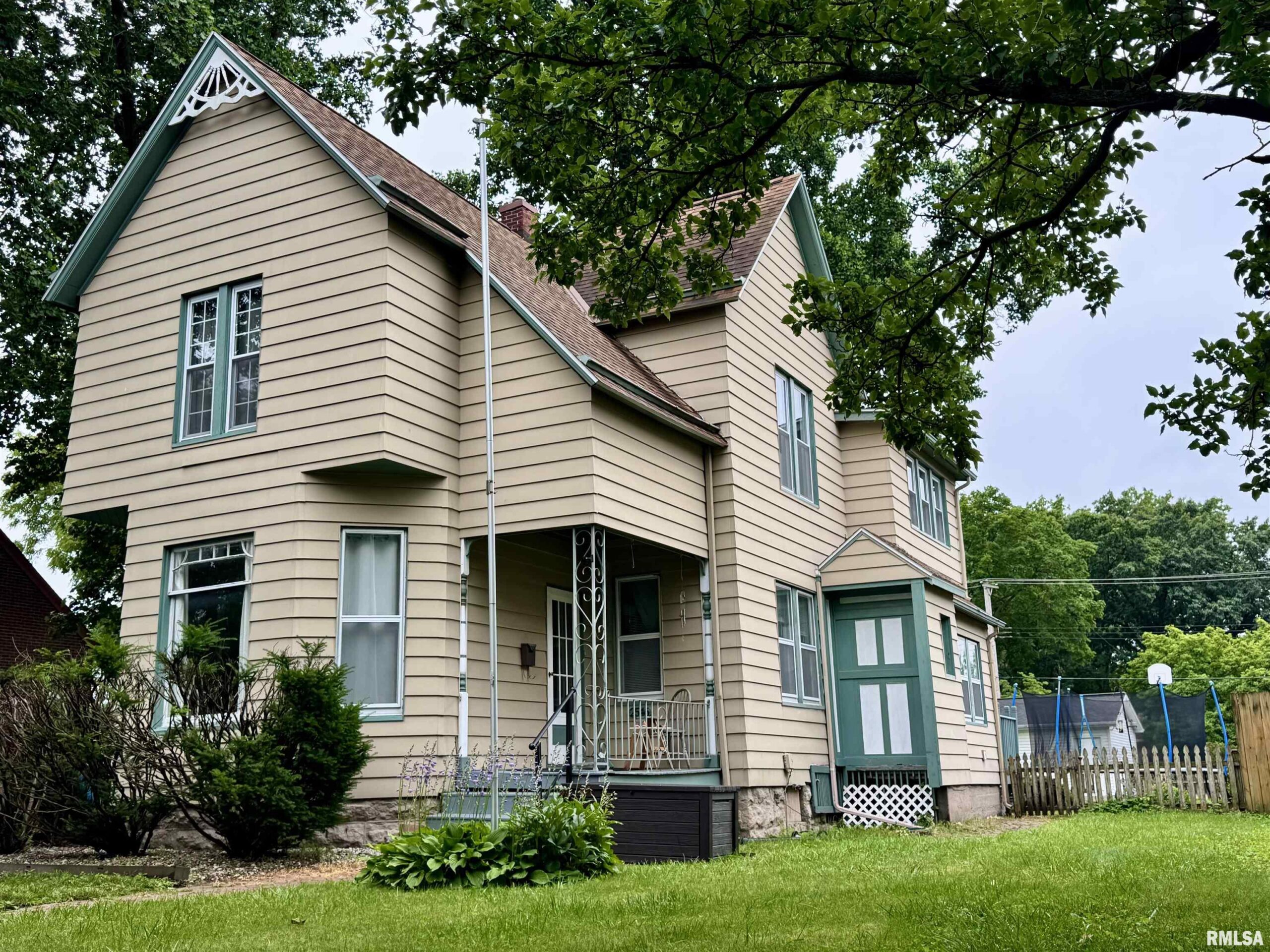 2546 VERMONT Street Quincy IL