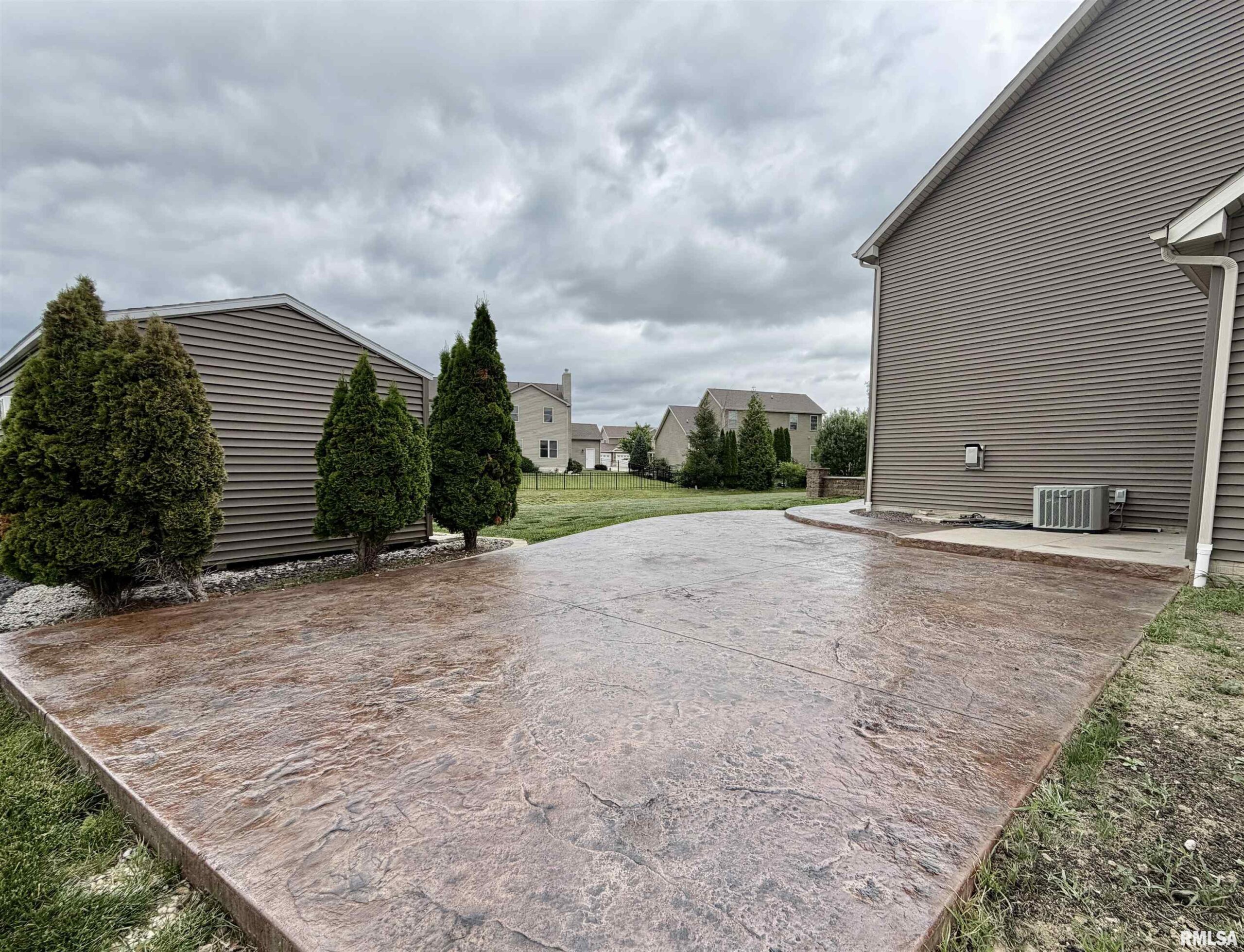 66 WARWICK Circle Morton IL