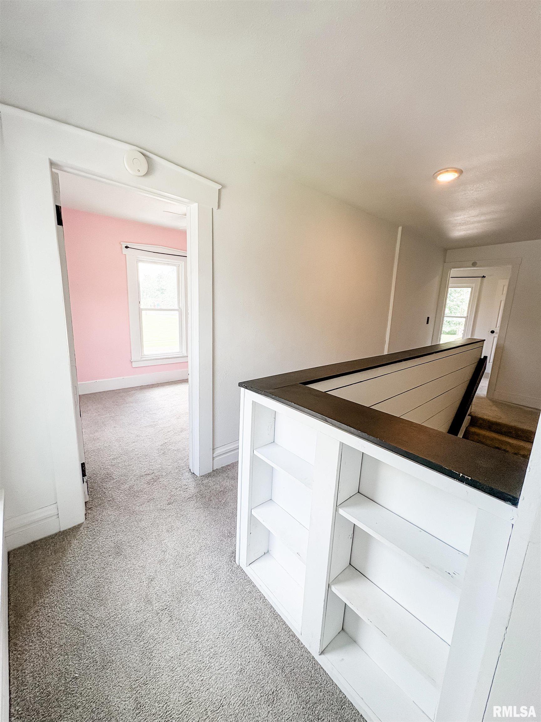 221 W WASHINGTON Street Mendon IL