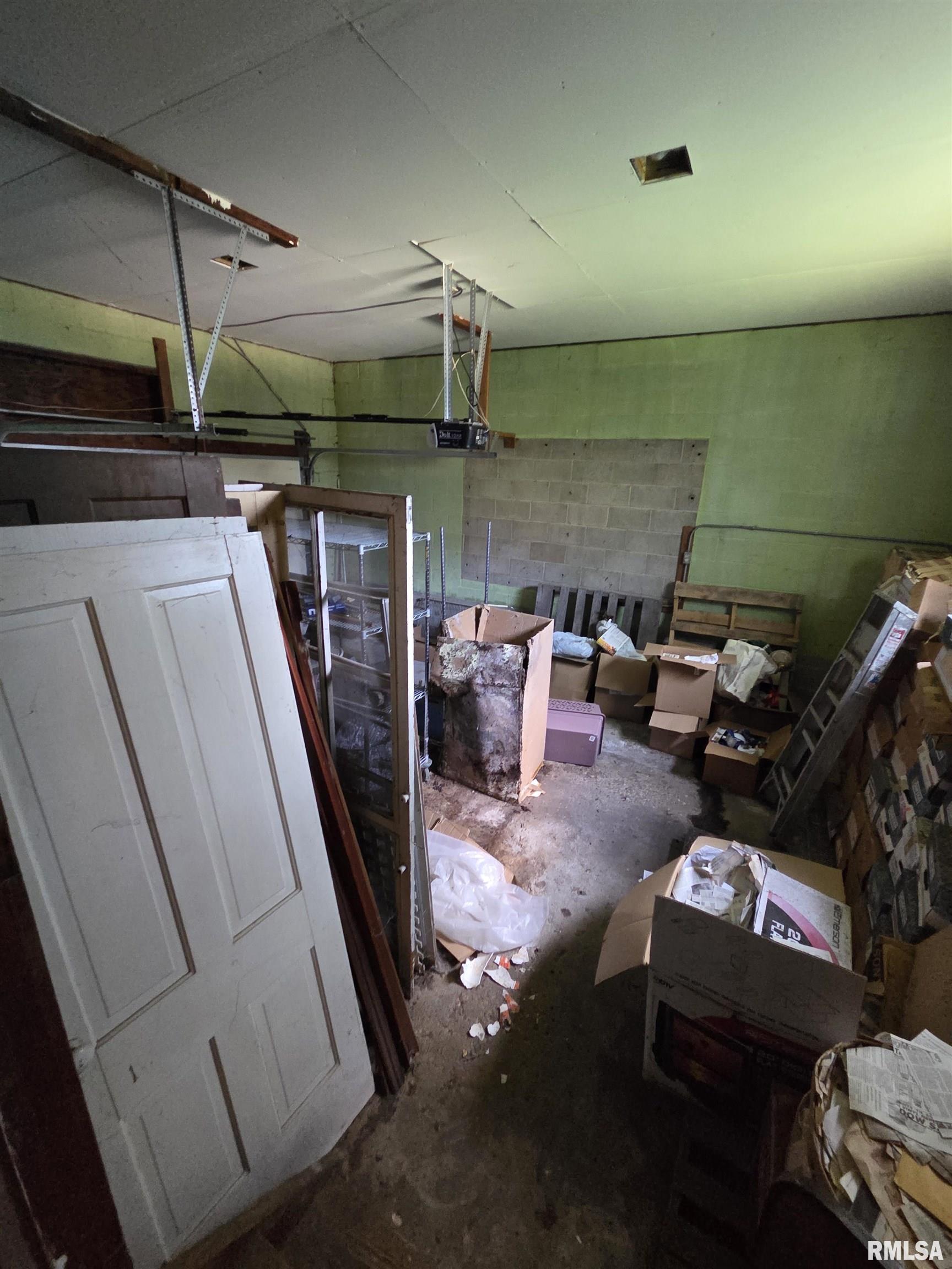 993 WILLARD Street Galesburg IL