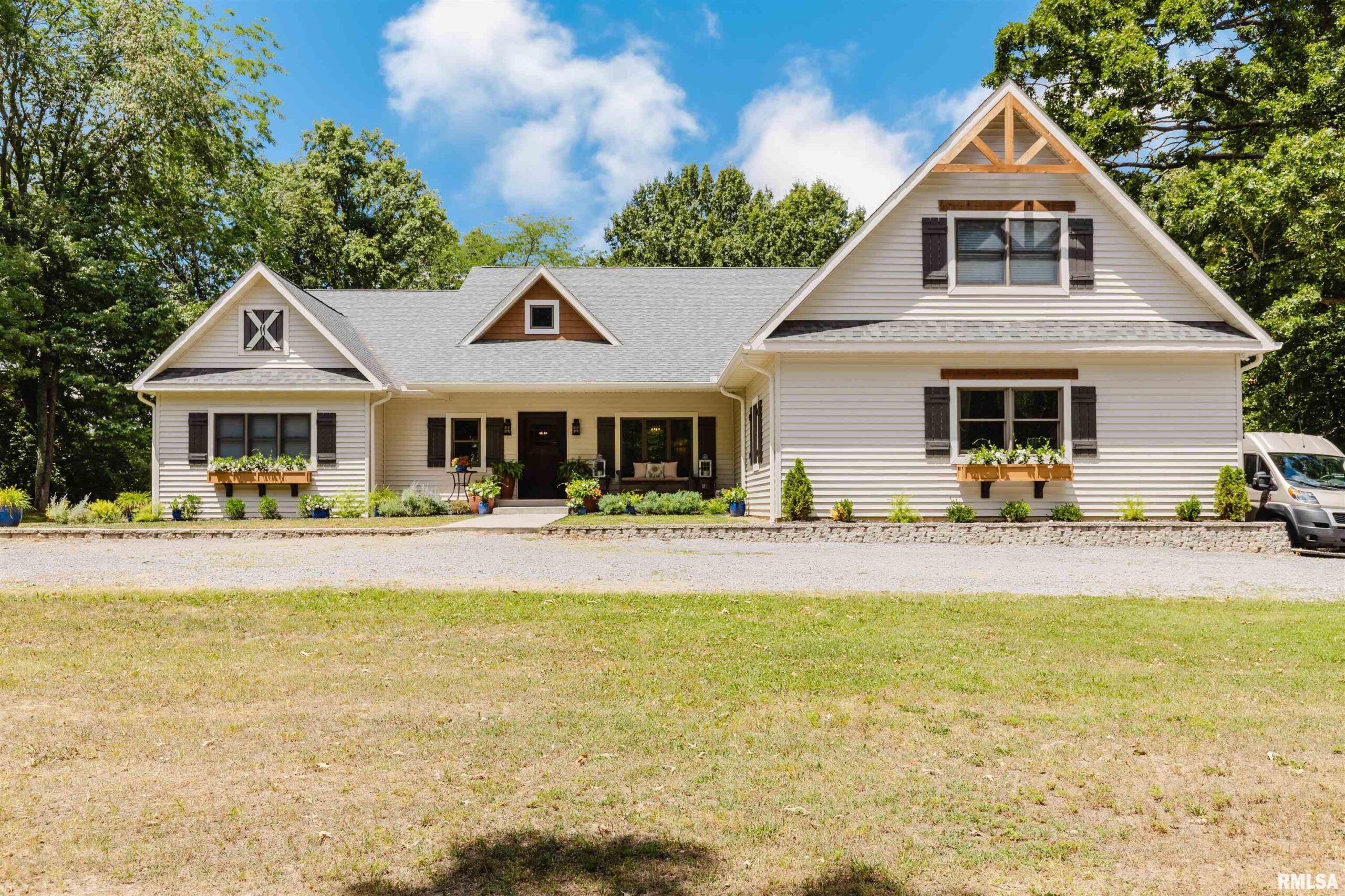 18145 Lone Oak Terrace West Frankfort IL