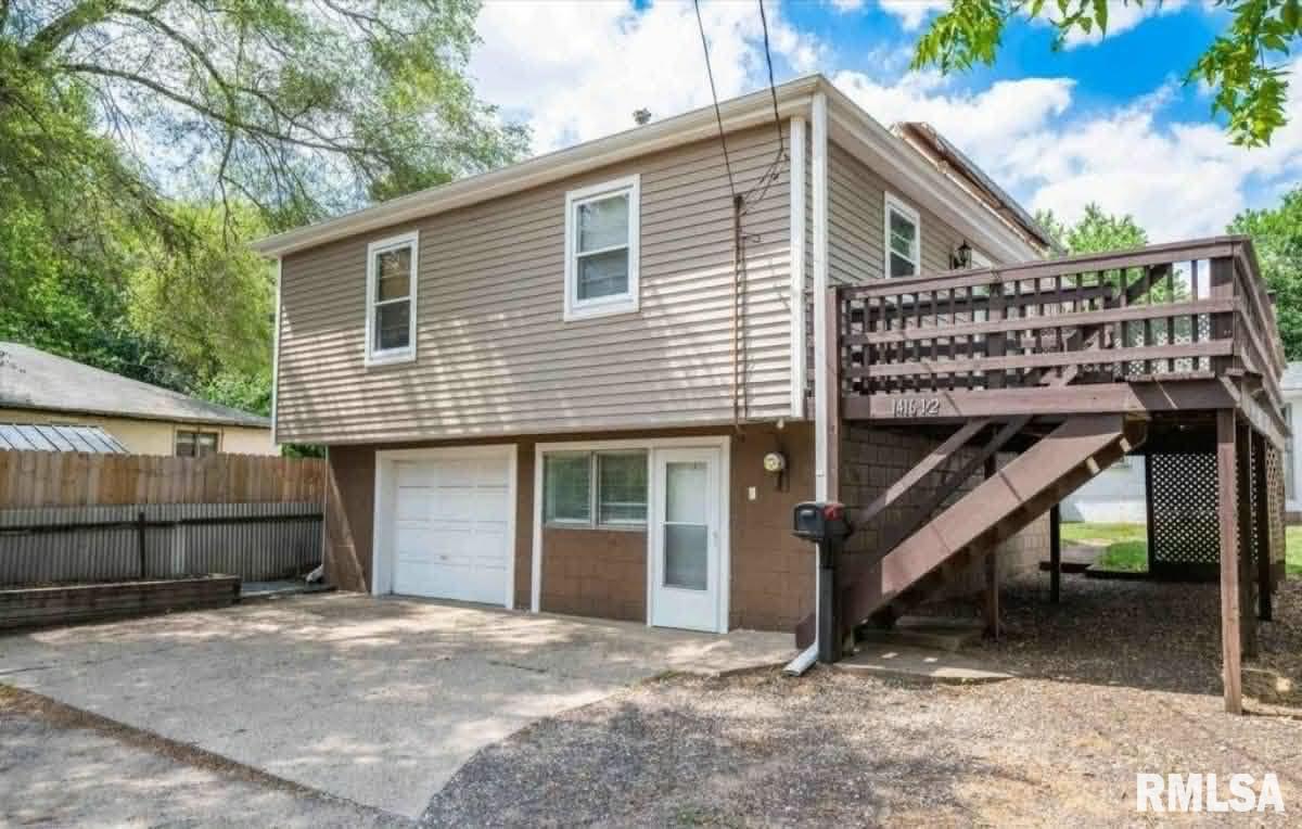 1416 1/2 CHARLOTTE Street Pekin IL