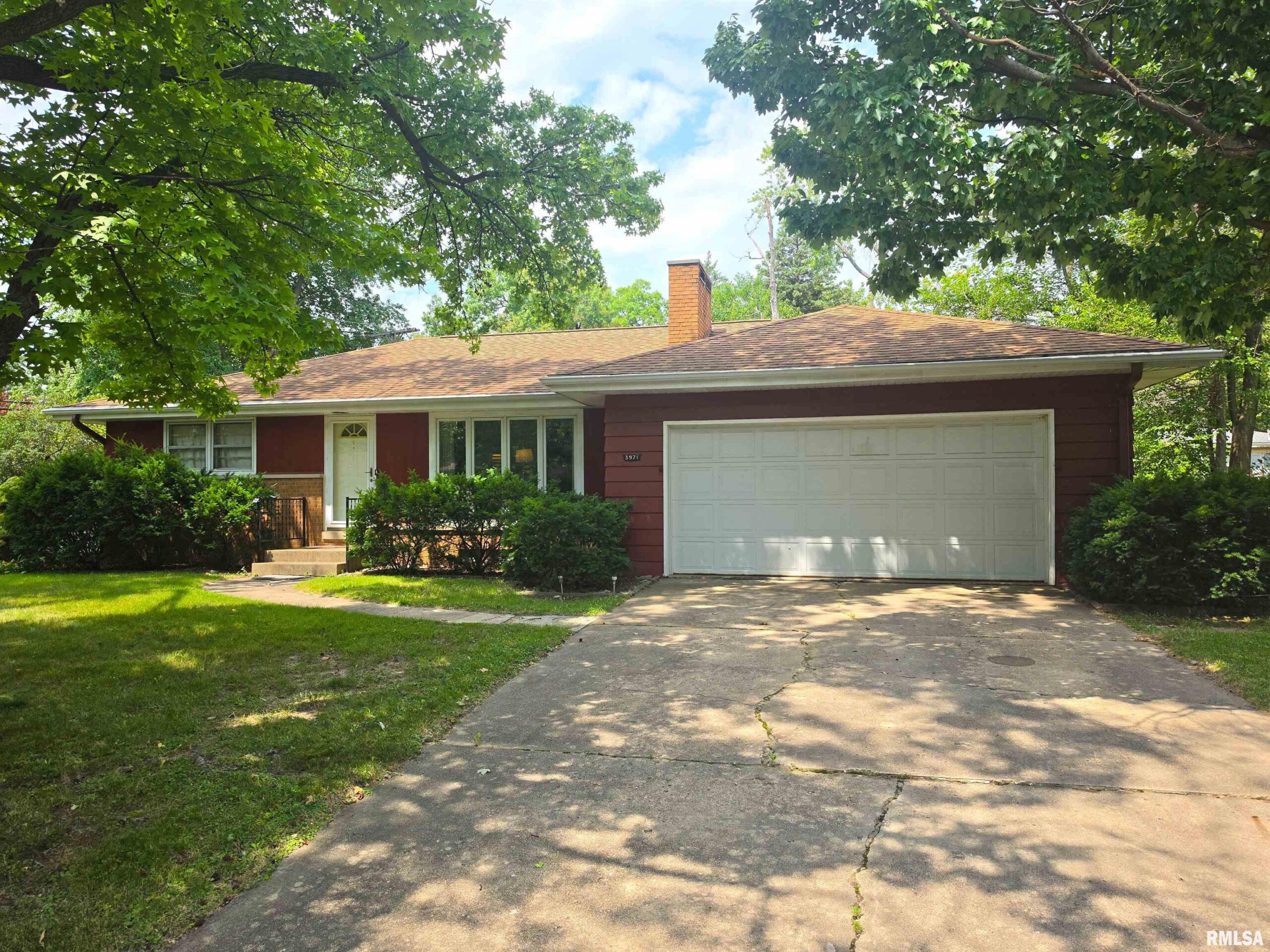 3971 N BROOKSIDE Drive Peoria IL