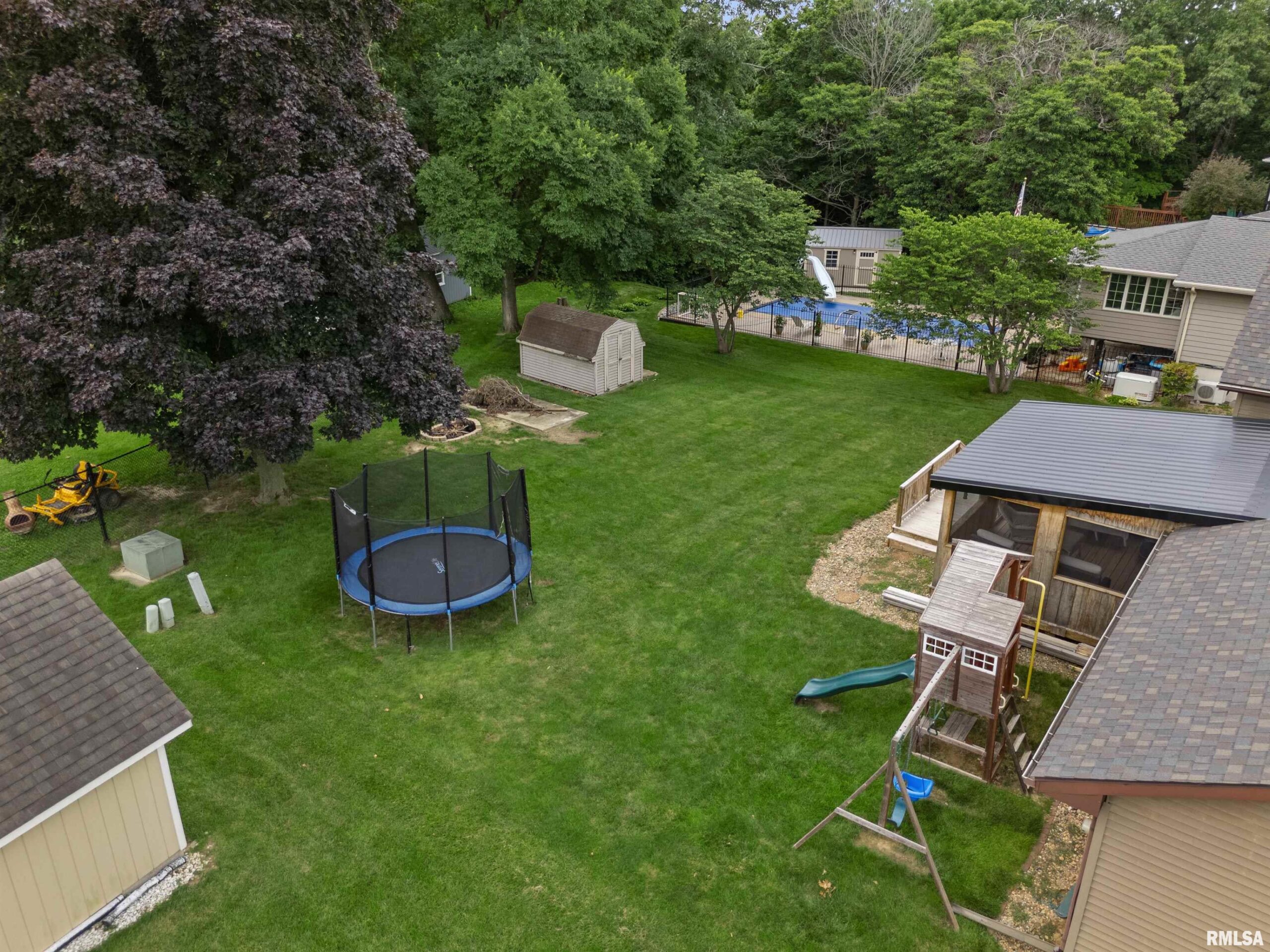 105 FOX RUN Court East Peoria IL