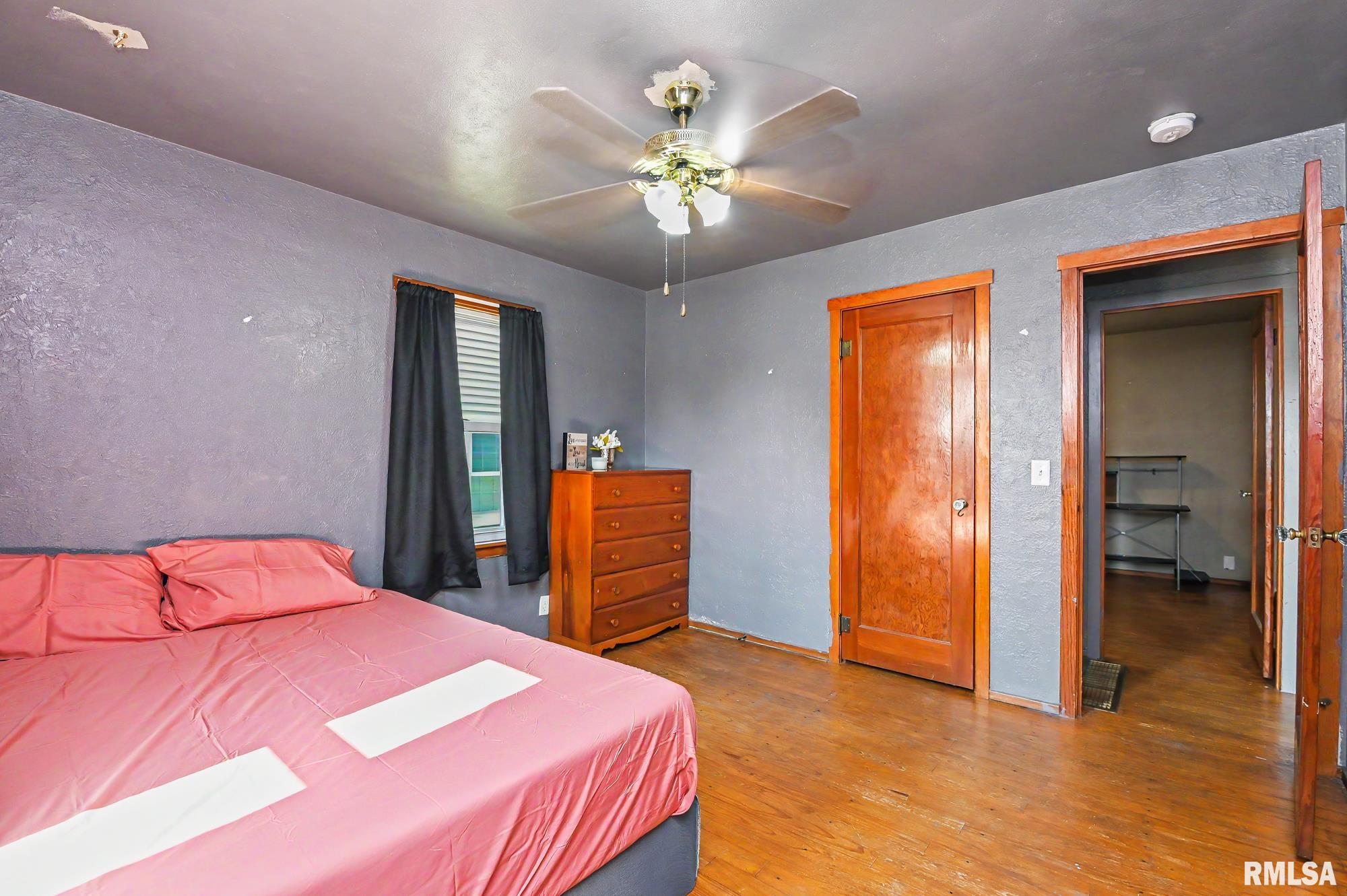 1412 N 11TH Street Pekin IL