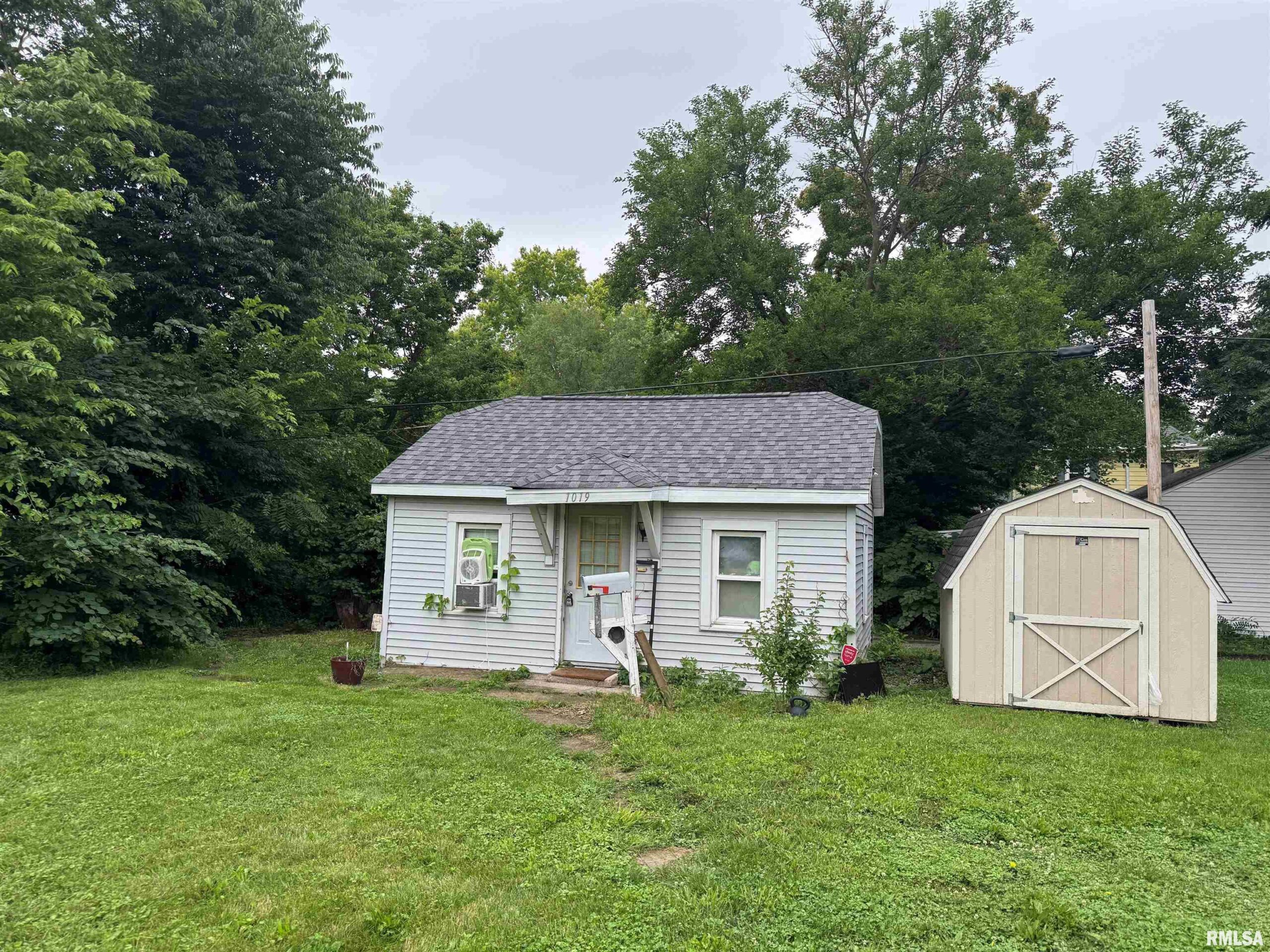 1019 E WILCOX Avenue Peoria IL