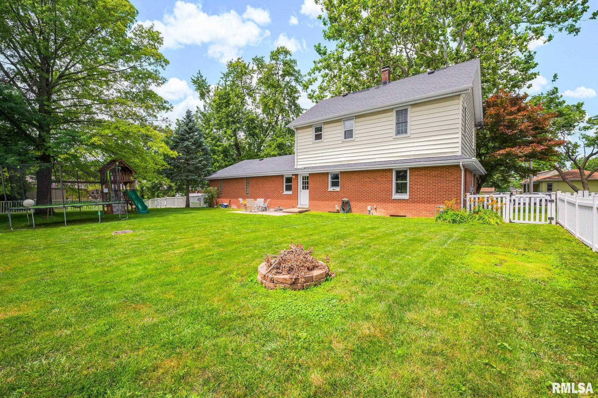308 S 7TH Avenue Morton IL