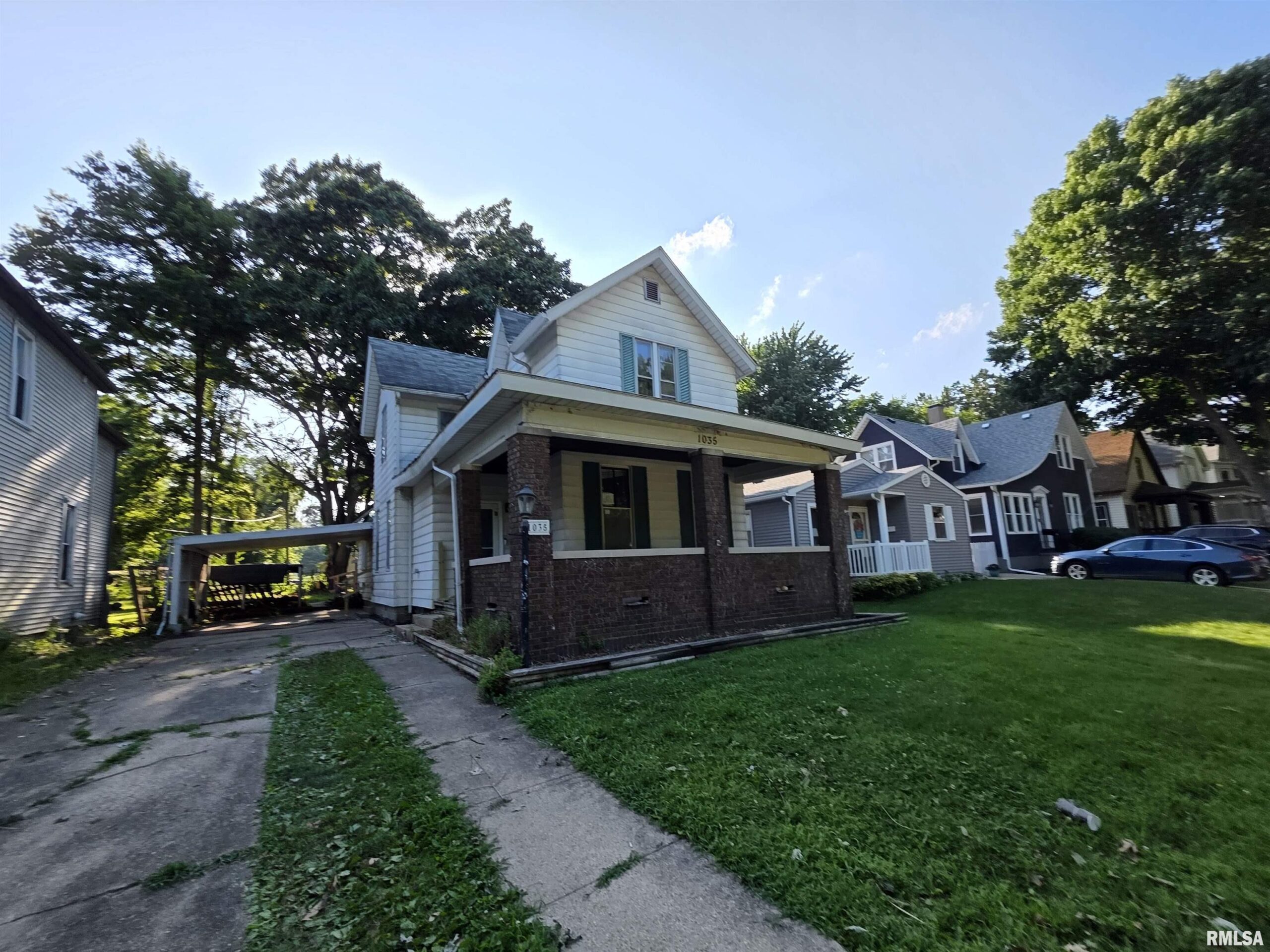 1035 N 6TH Street Springfield IL