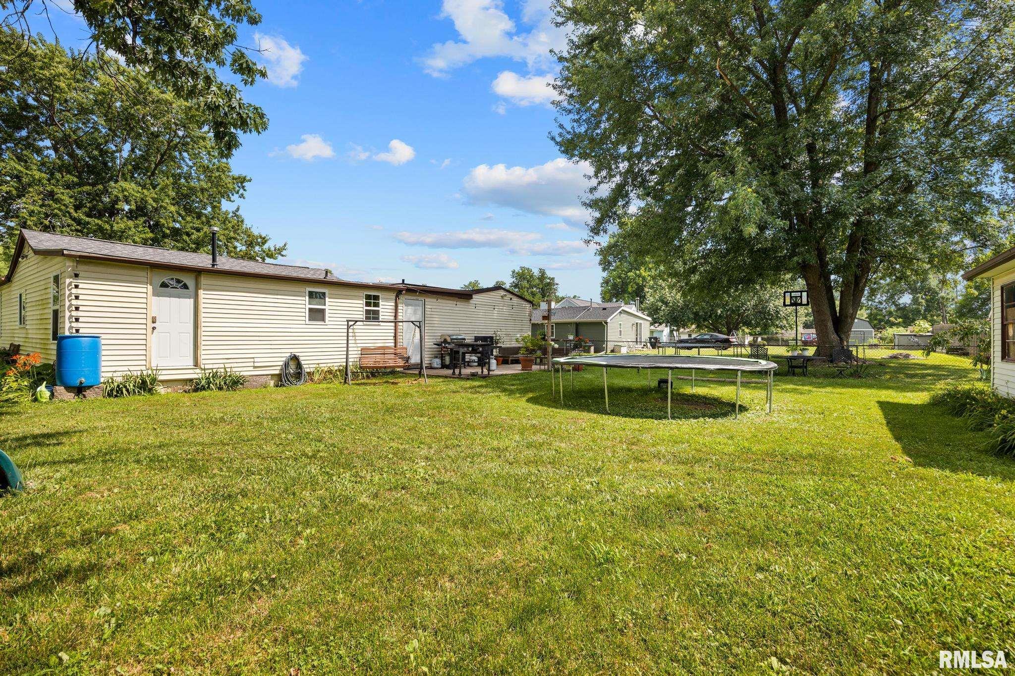110 ERNEST Street Washington IL