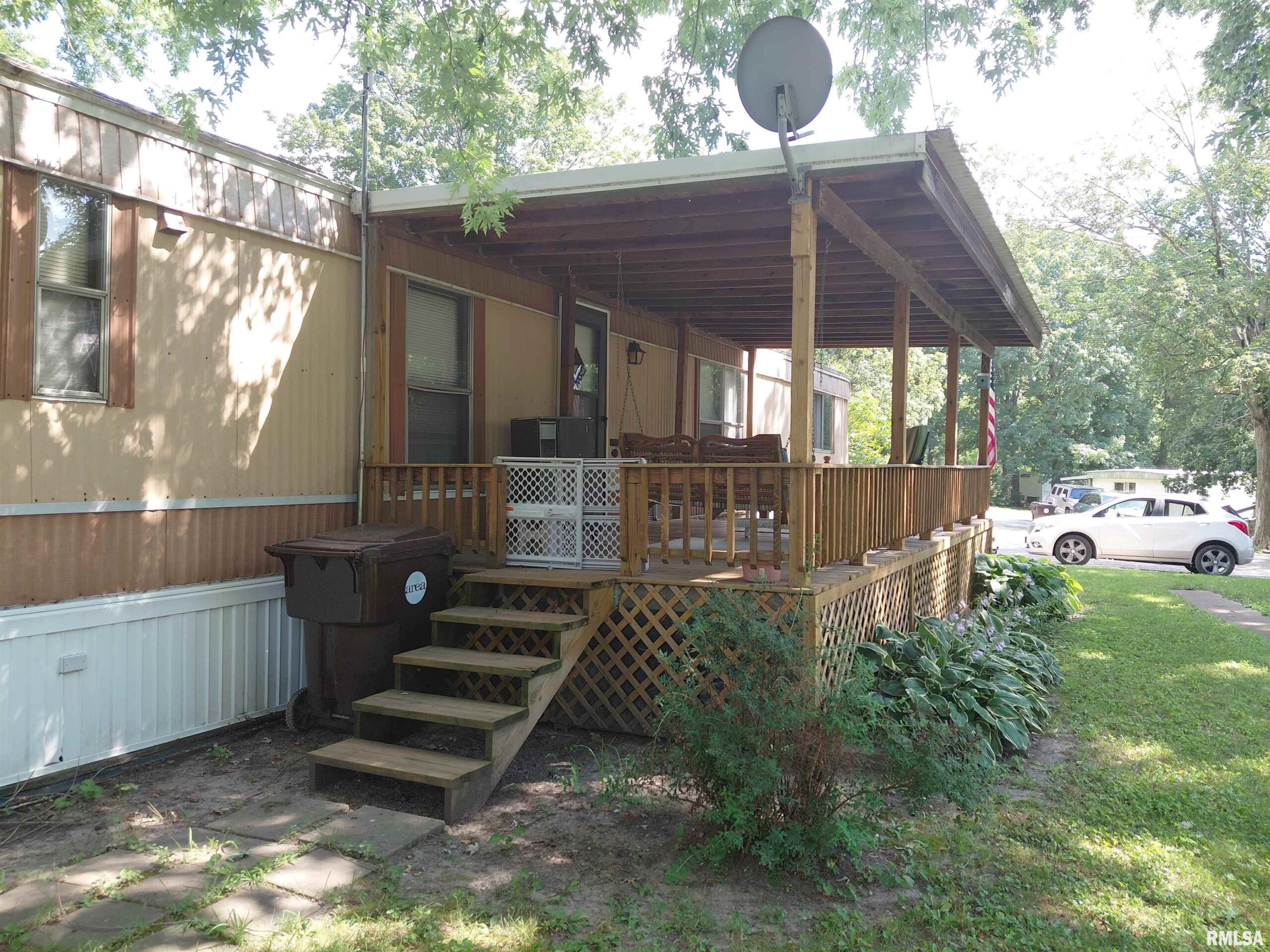 1100 W LOCUST Street Cantrall IL
