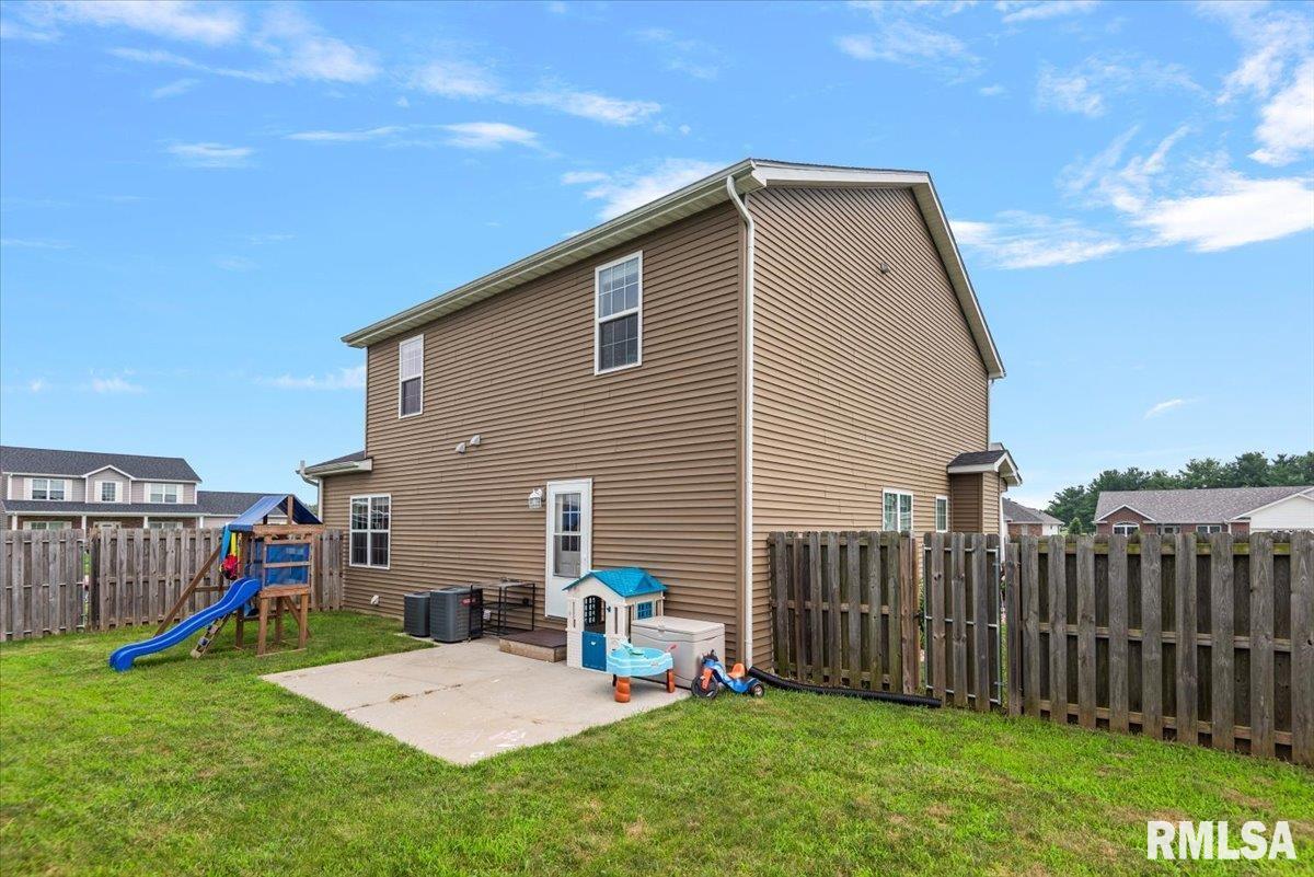 509 Wintergreen Drive Chatham IL