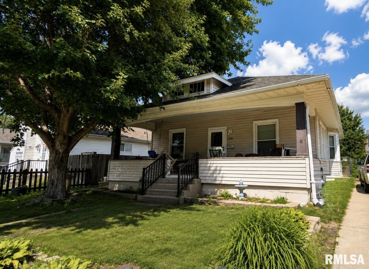 636 S 12TH Street Pekin IL