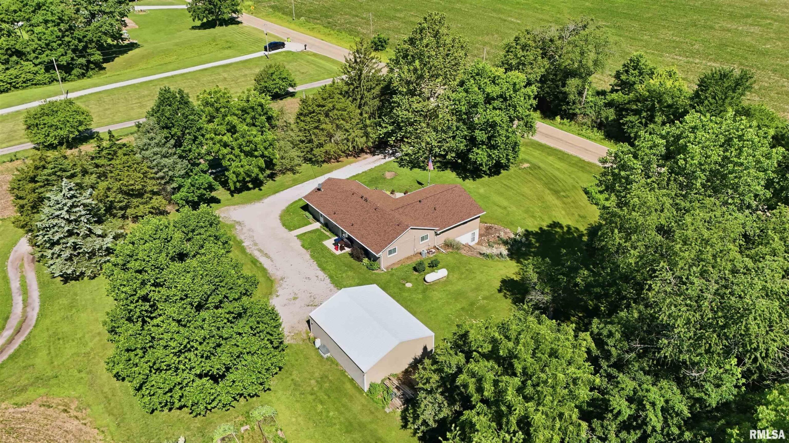17206 W TODD SCHOOL Road Glasford IL