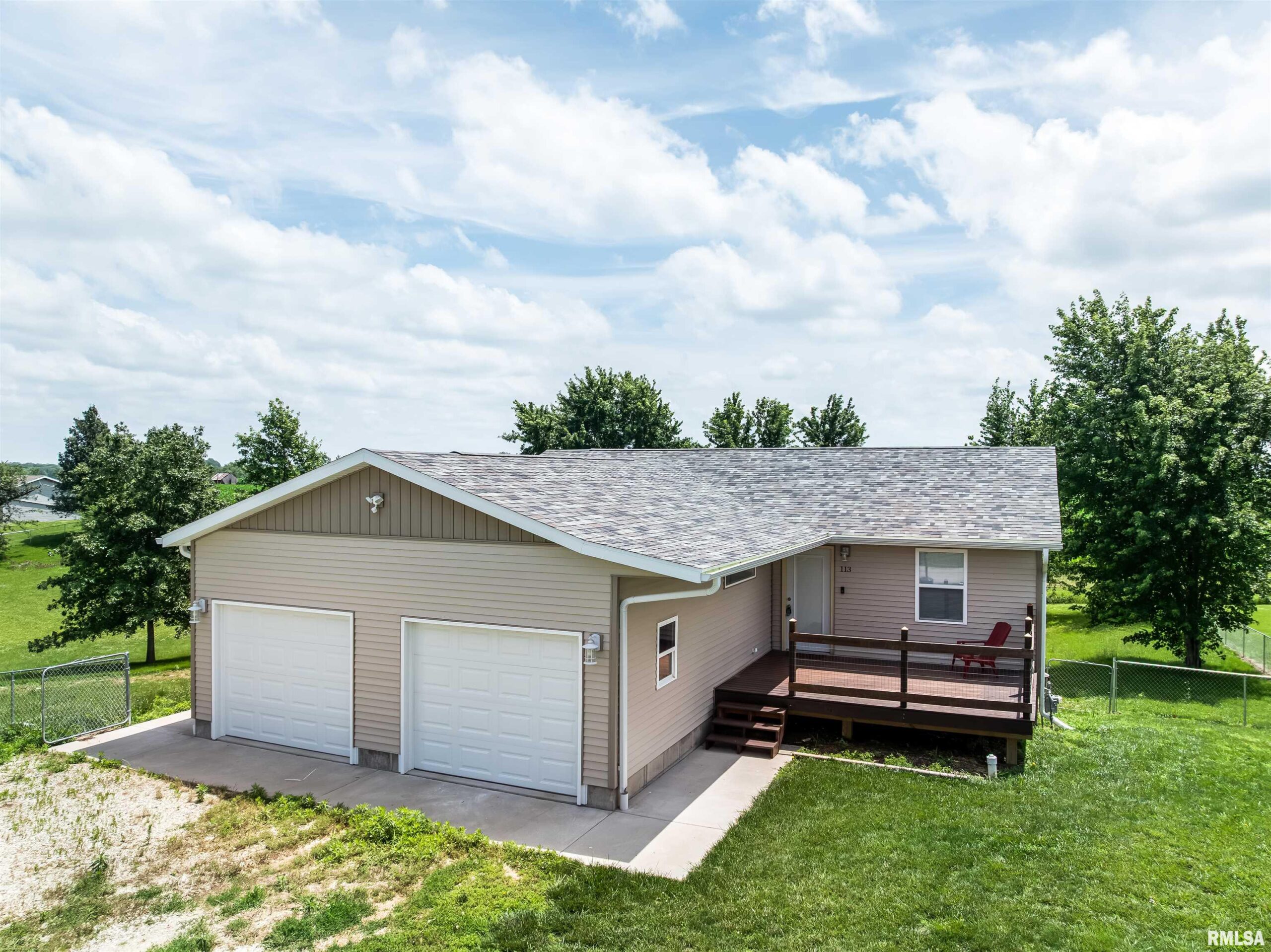 113 HILLCREST Drive Biggsville IL
