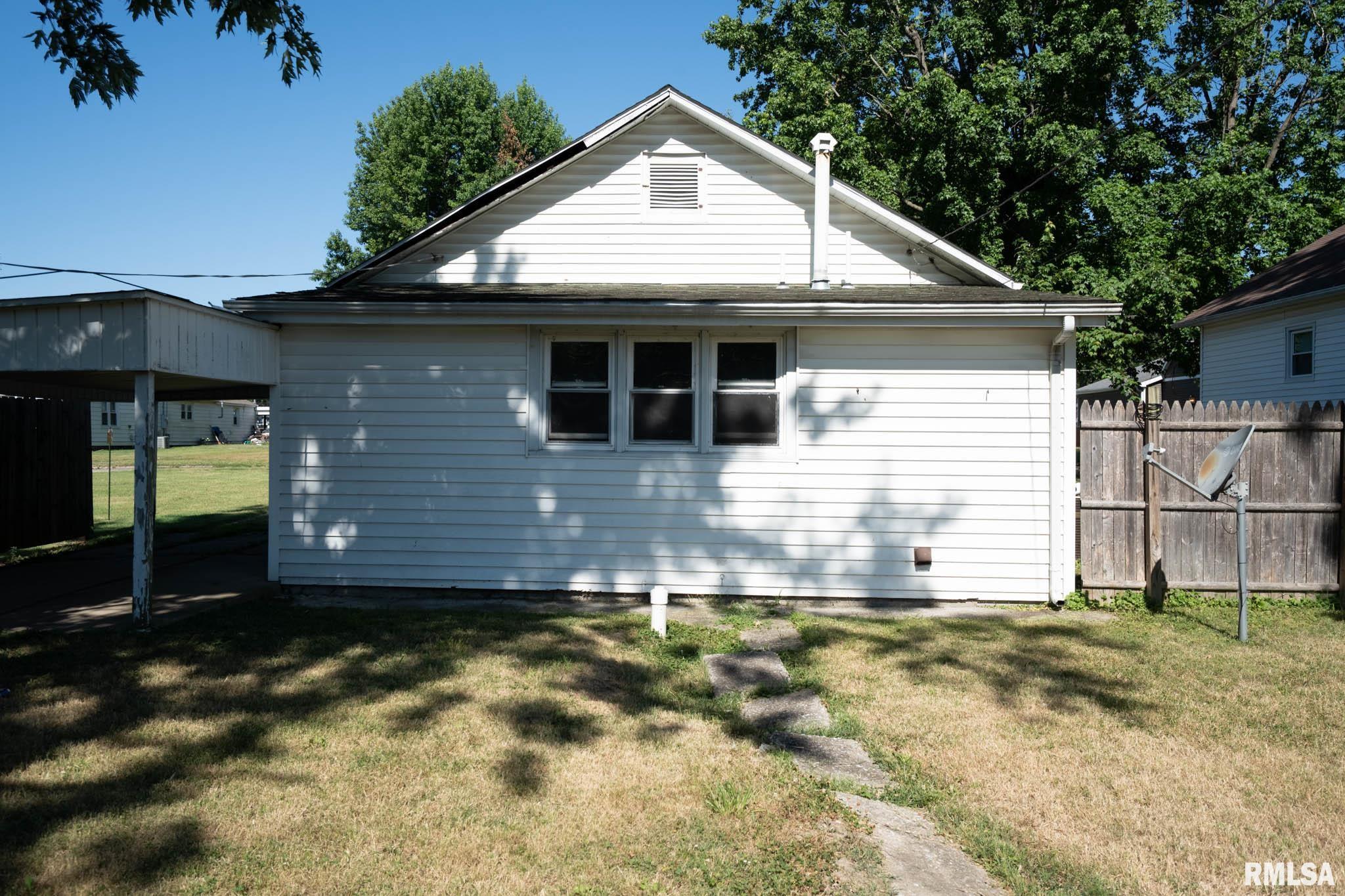 208 N 9th Street Herrin IL