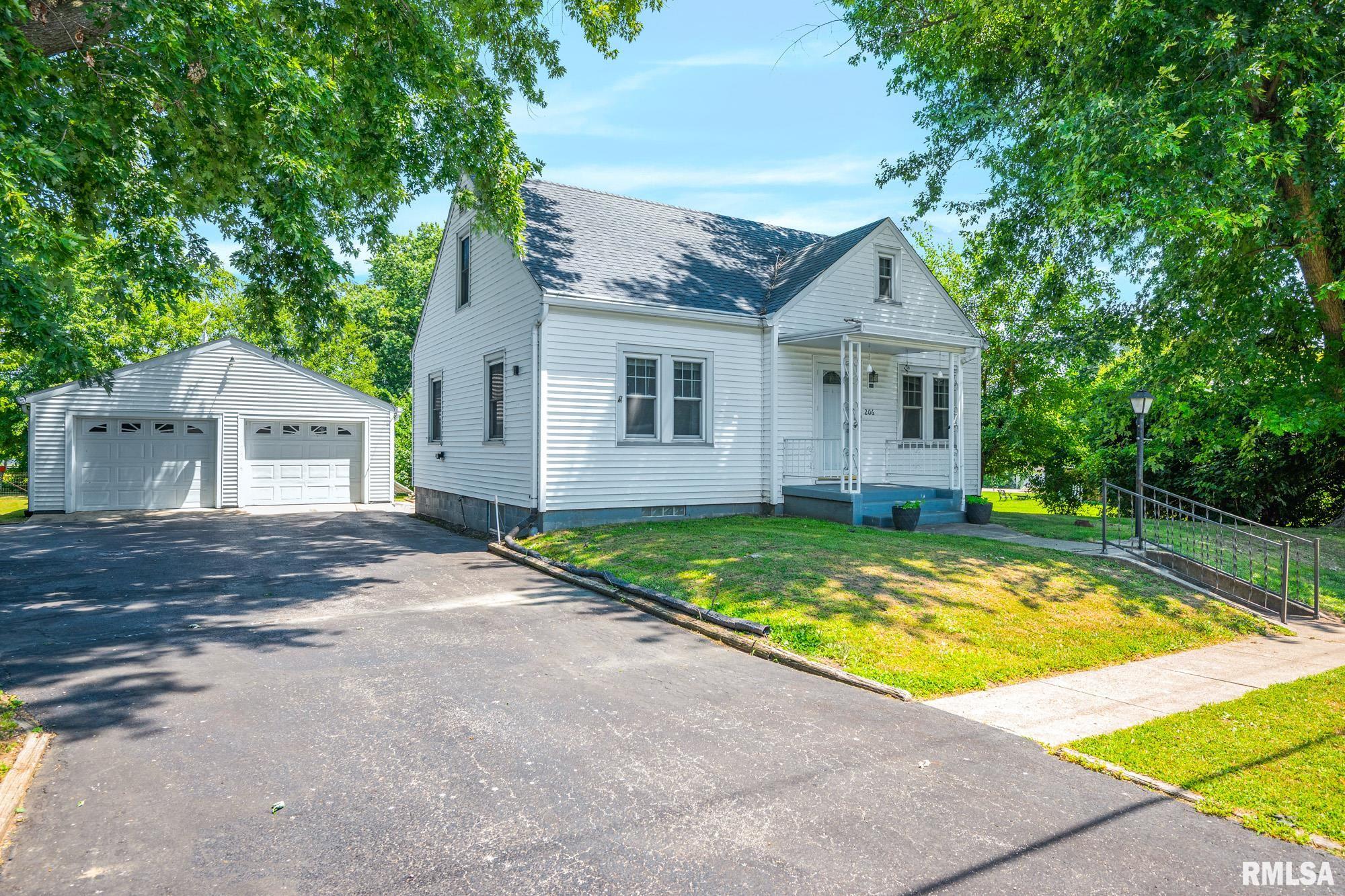 206 ADAMS Street Kingston Mines IL