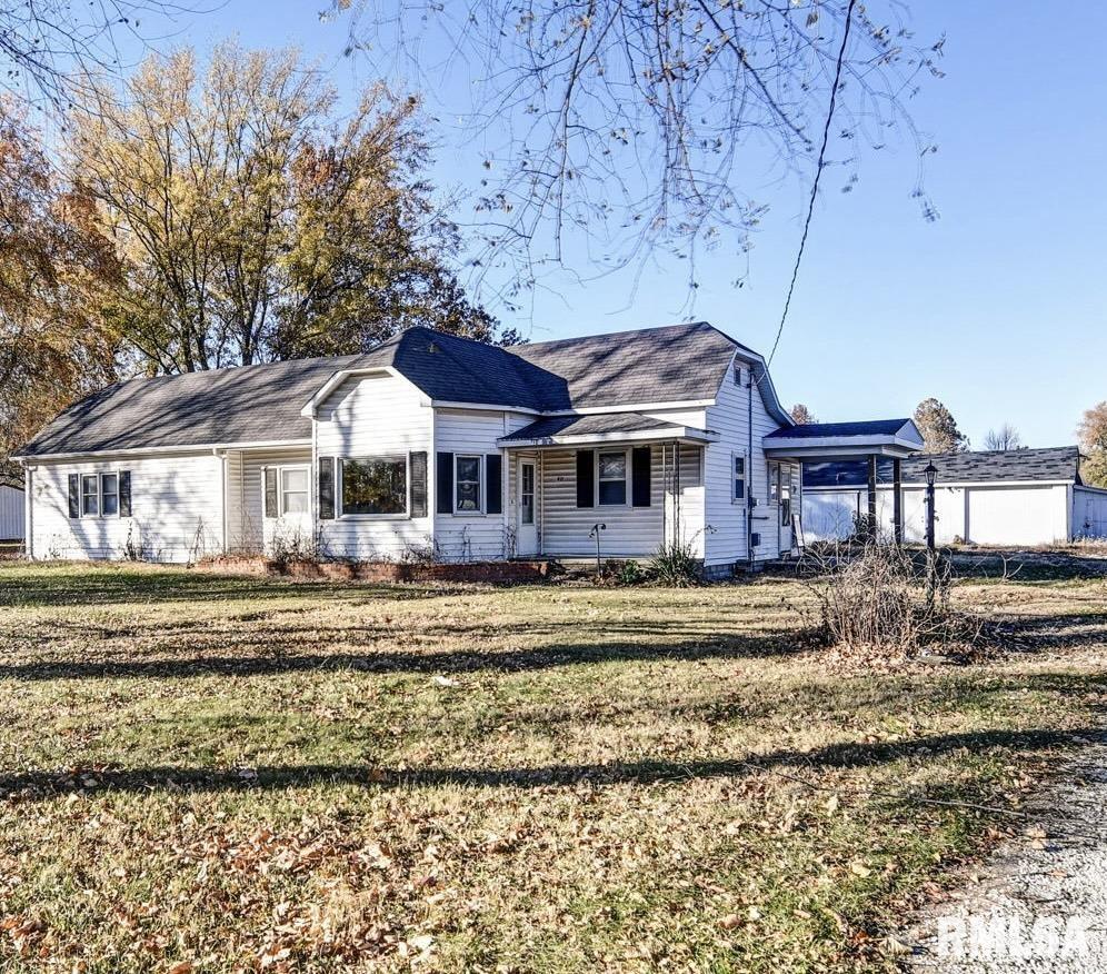 411 W NORTH Street Morrisonville IL