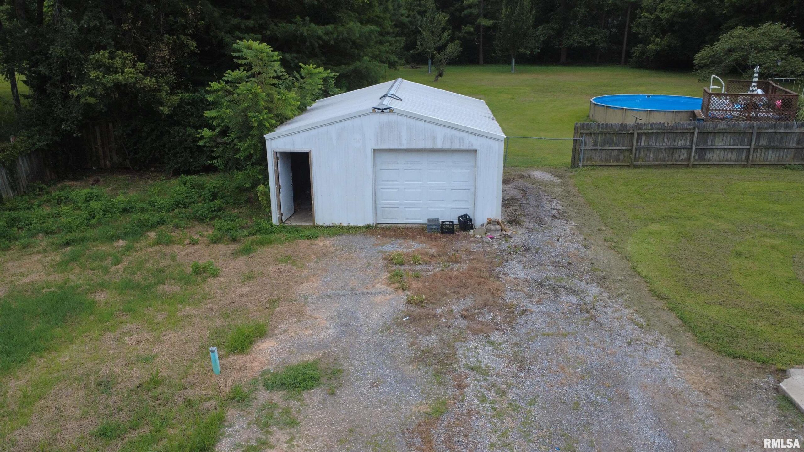 903 E COLLEGE Street Marion IL