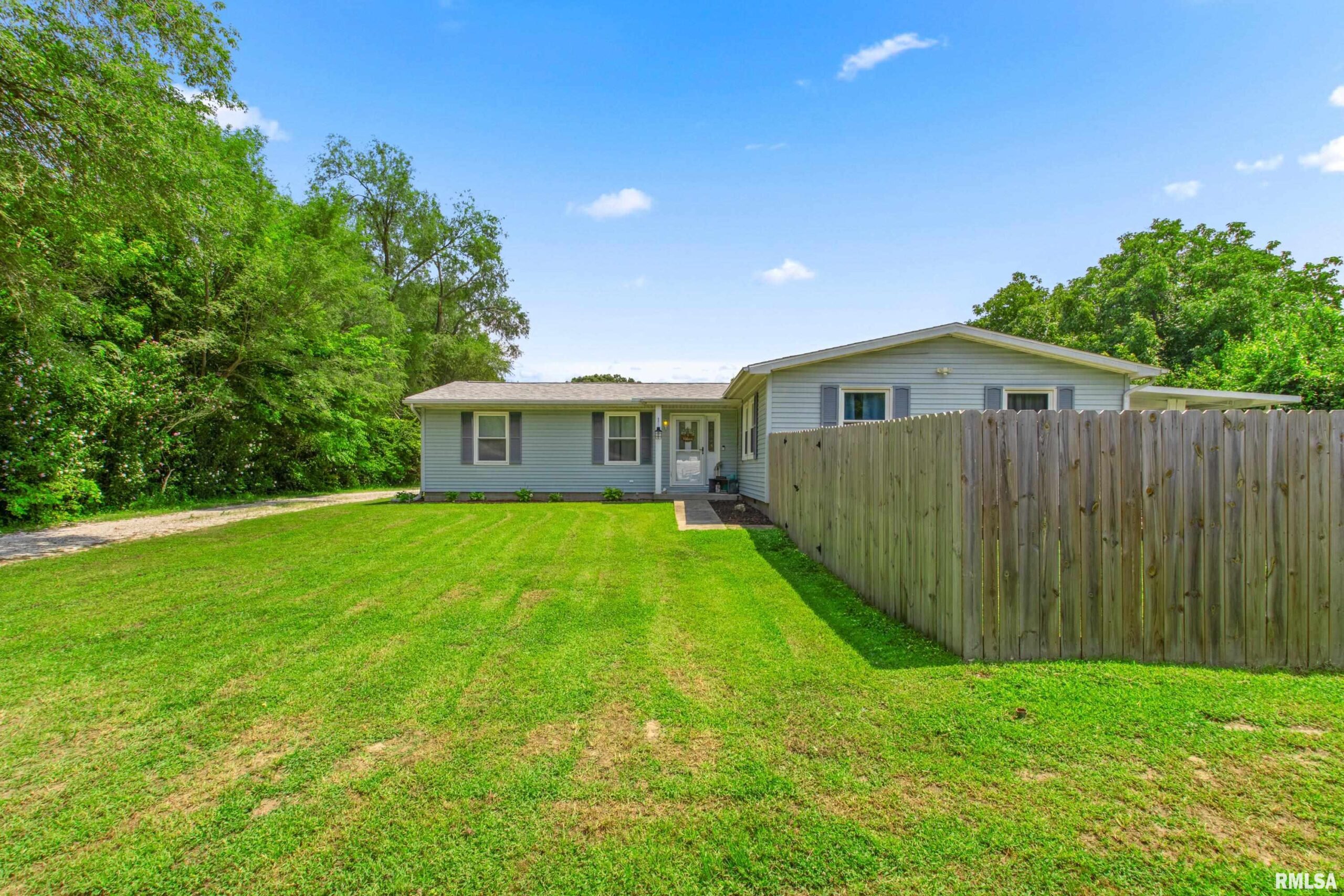 1342 LAKEVIEW Avenue East Peoria IL