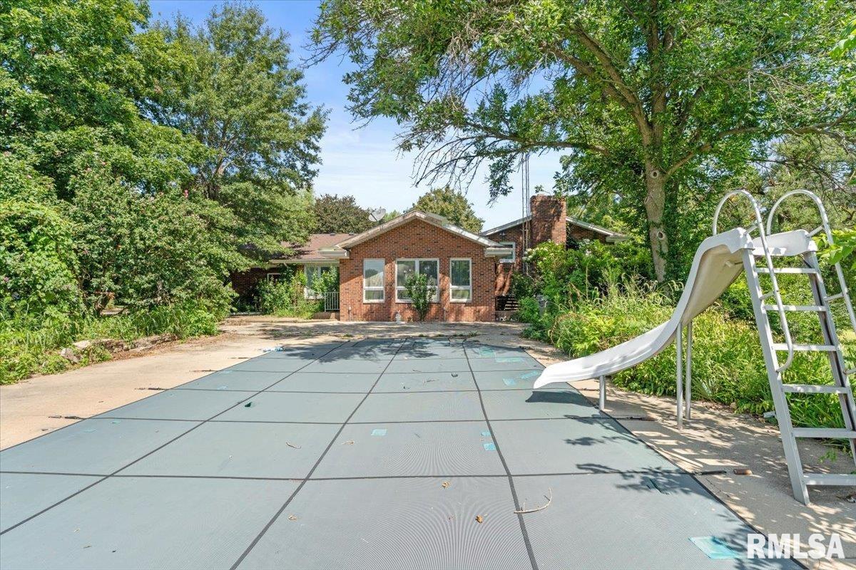 2840 E LAKE SHORE Drive Springfield IL